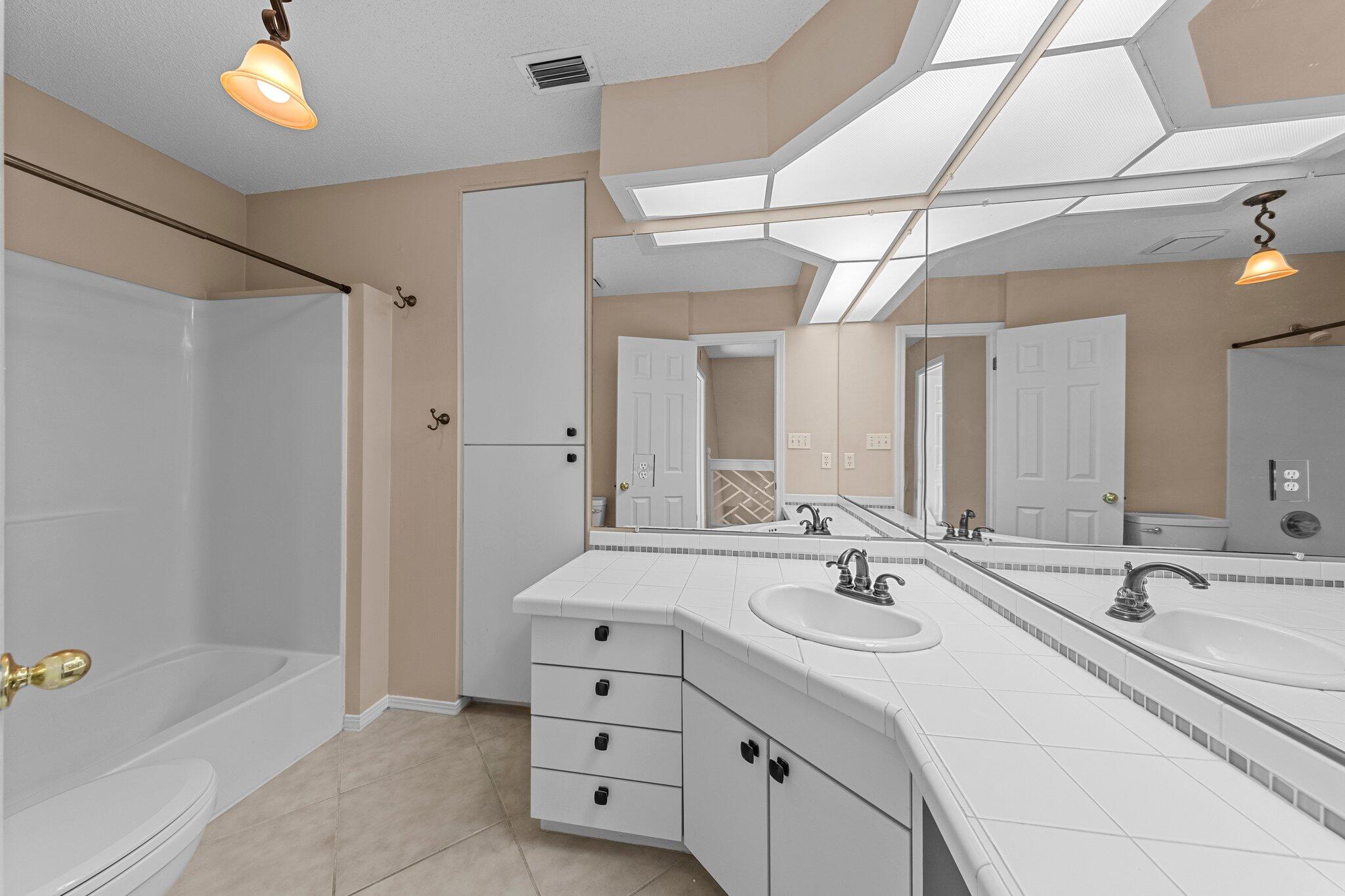 BRITTANY WOODS S/D - Residential Lease