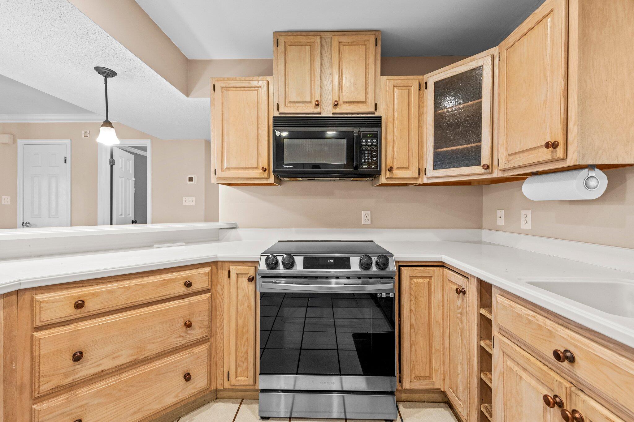 BRITTANY WOODS S/D - Residential Lease