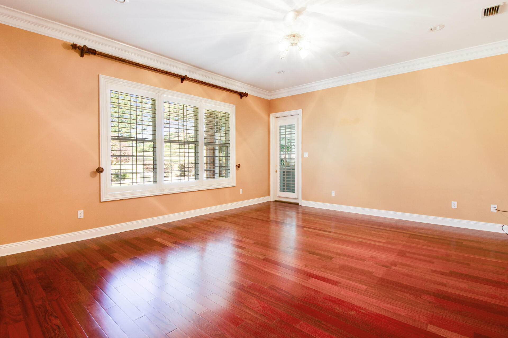 1211-Lake Lorraine - Residential