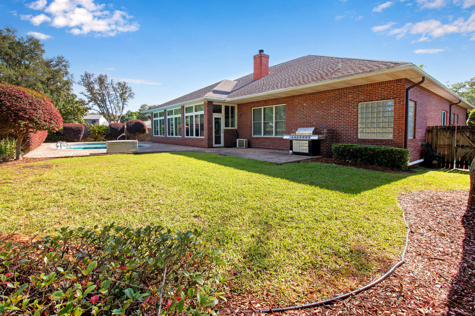 1211-Lake Lorraine - Residential