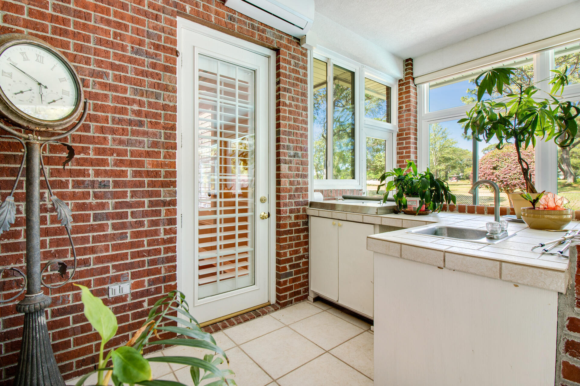 1211-Lake Lorraine - Residential