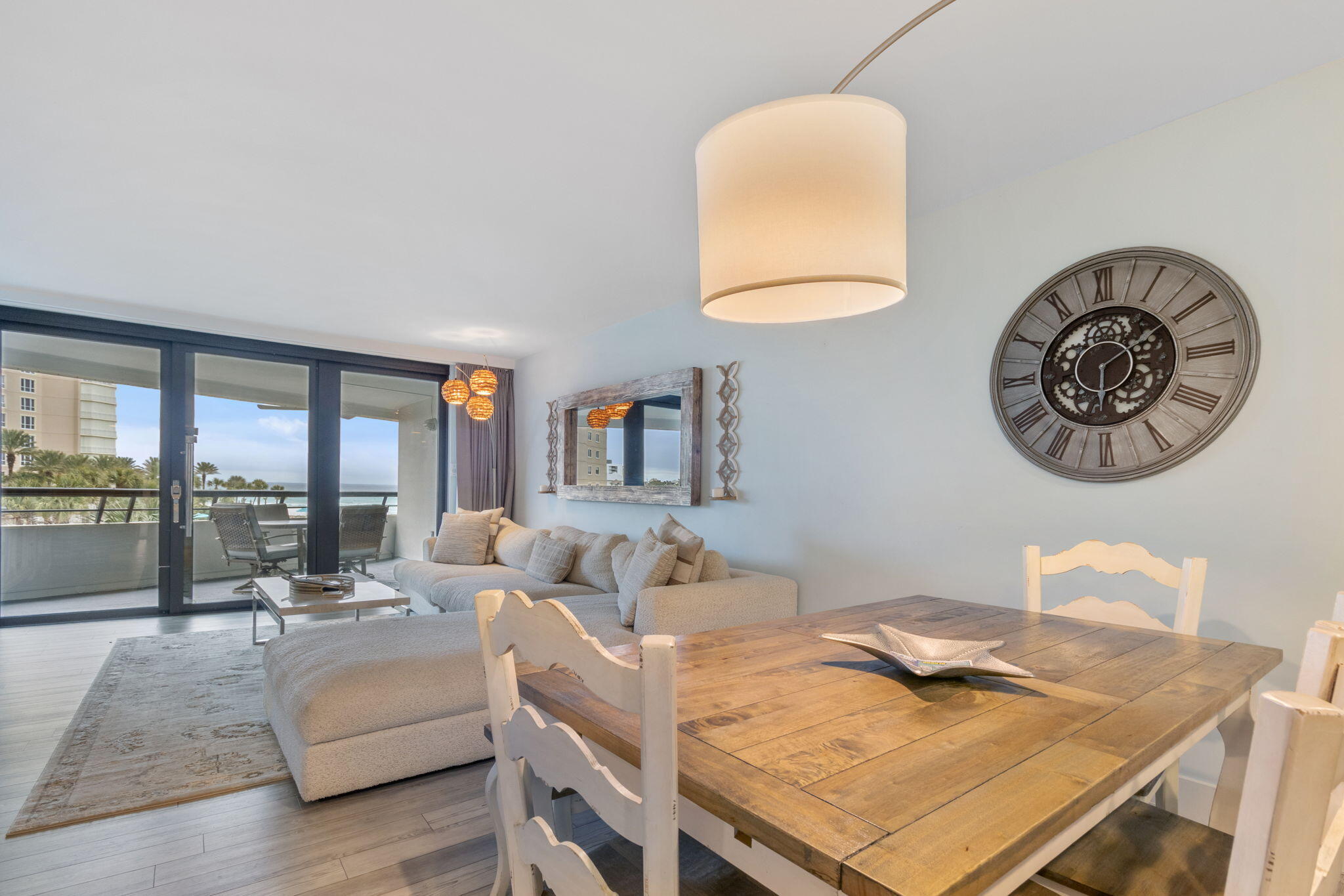 EDGEWATER - Residential