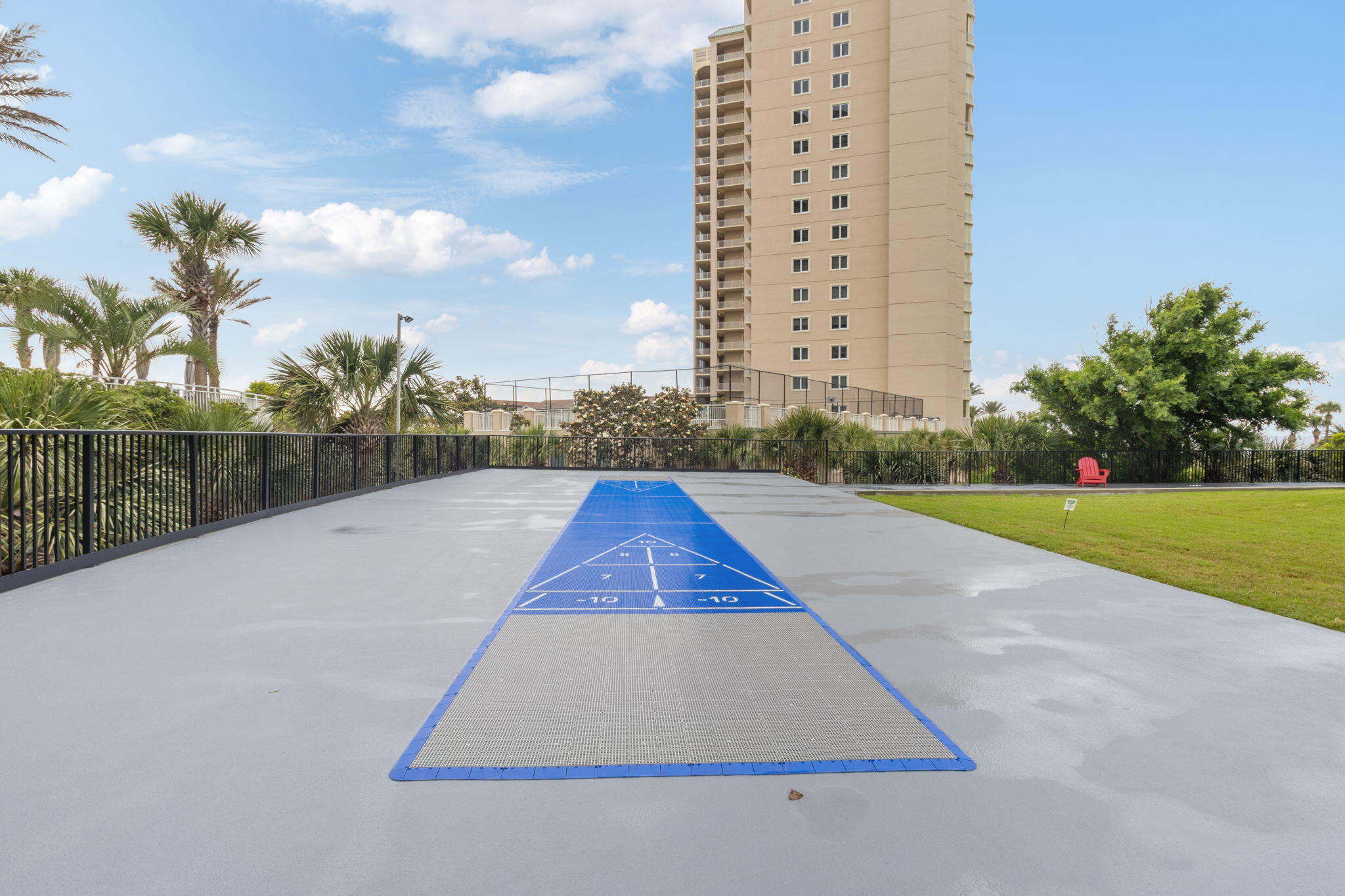 EDGEWATER - Residential