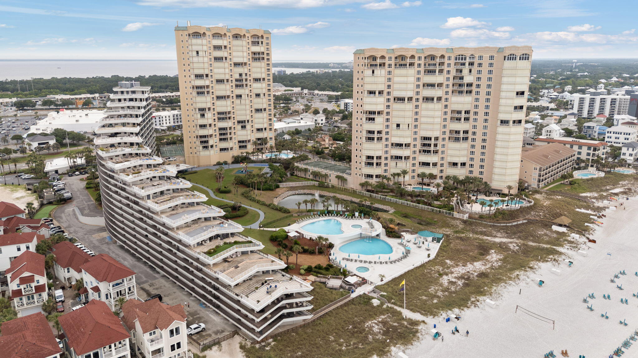 EDGEWATER - Residential