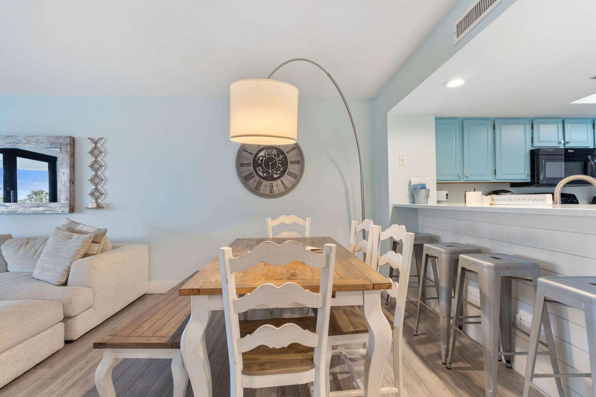 EDGEWATER - Residential