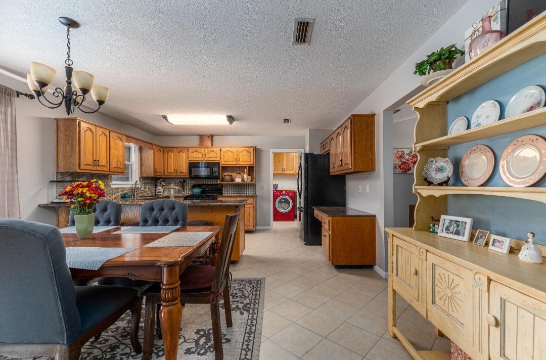 PINECREST ADDN - Residential