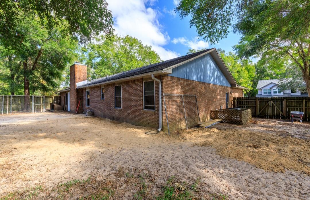 PINECREST ADDN - Residential