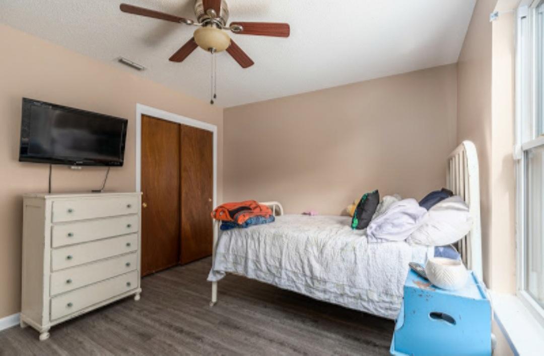 PINECREST ADDN - Residential