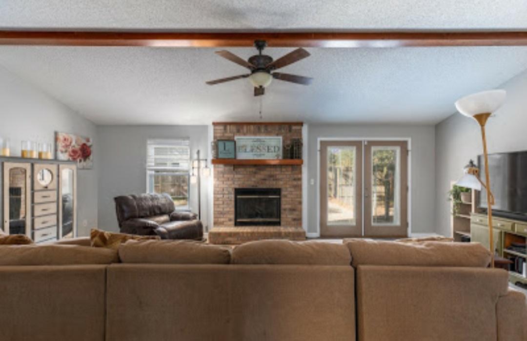 PINECREST ADDN - Residential