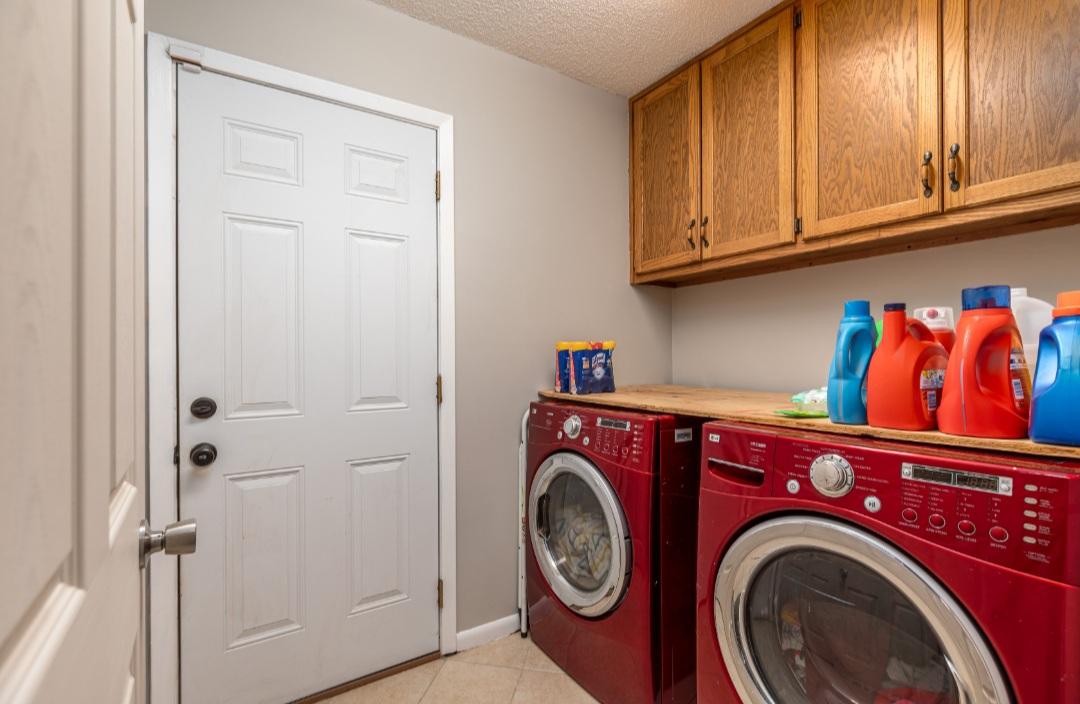 PINECREST ADDN - Residential