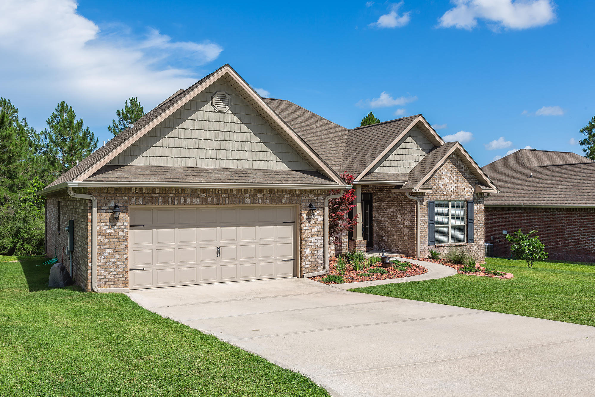 ROLLING RIDGE - Residential