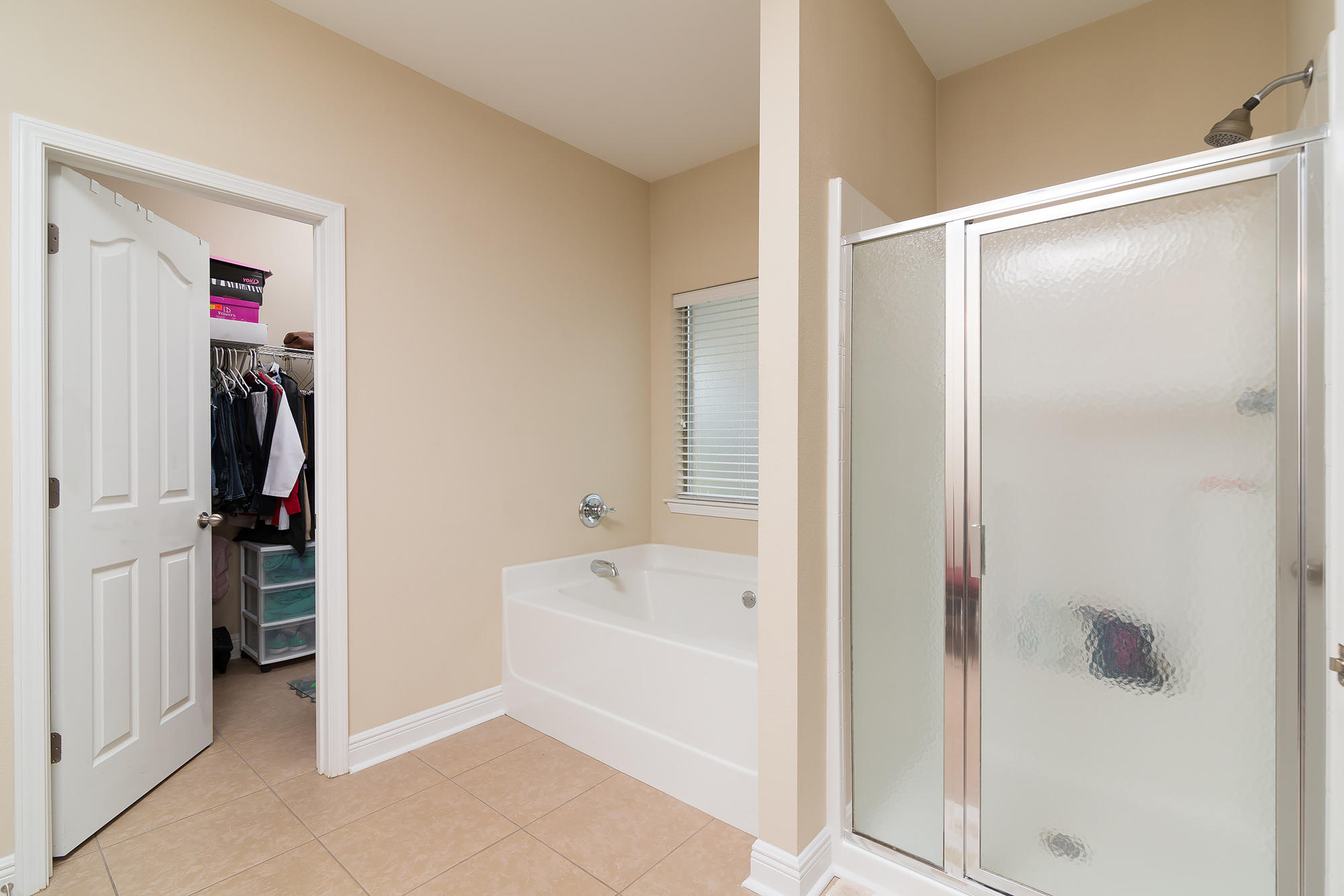 ROLLING RIDGE - Residential