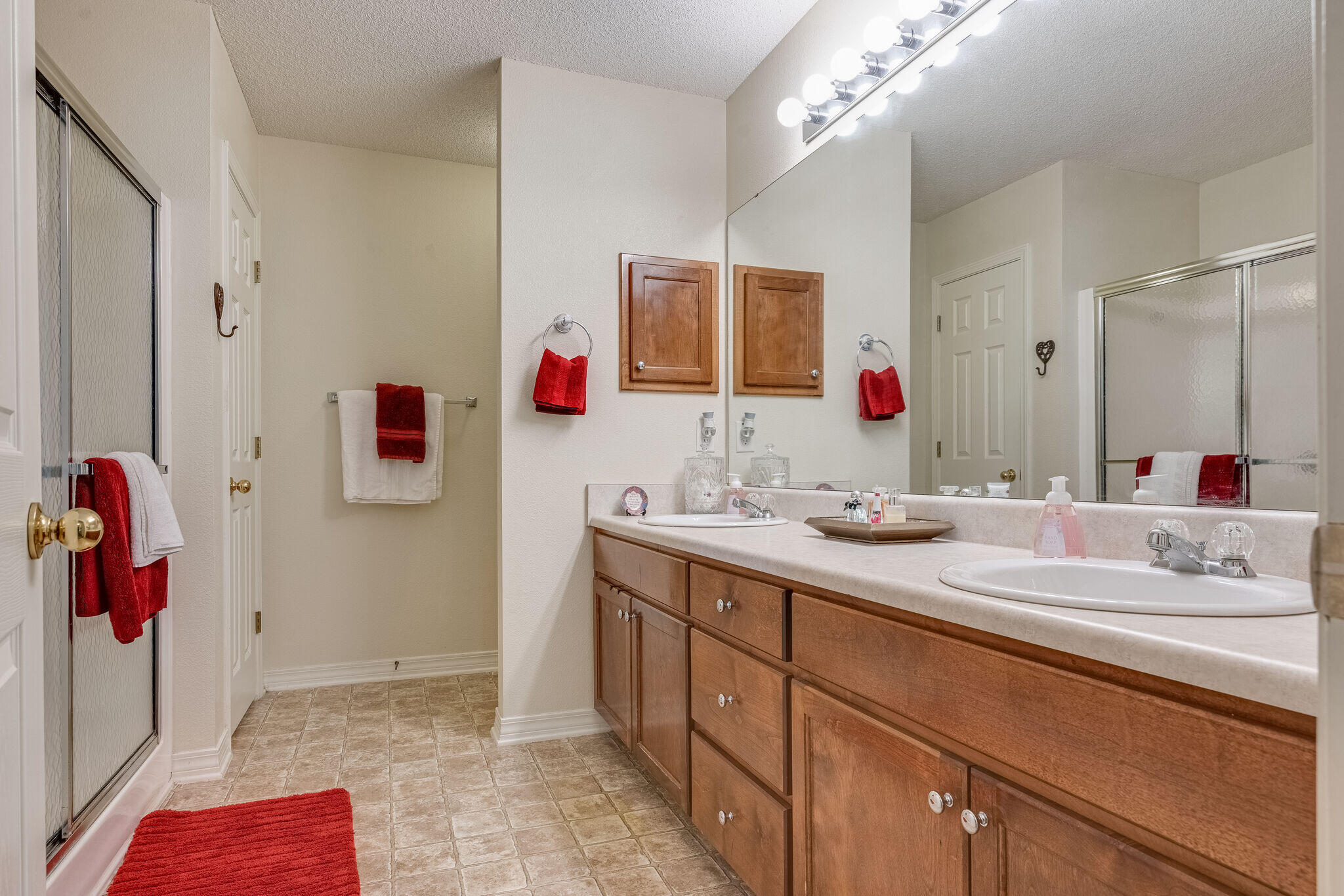 Kingsfield Courtyard - Residential