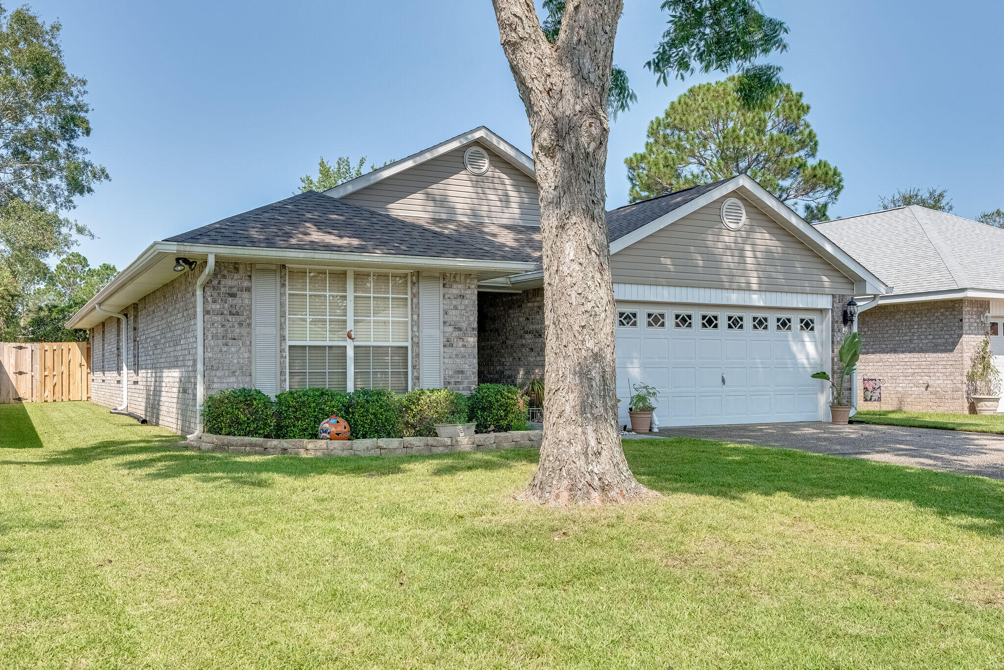 Kingsfield Courtyard - Residential