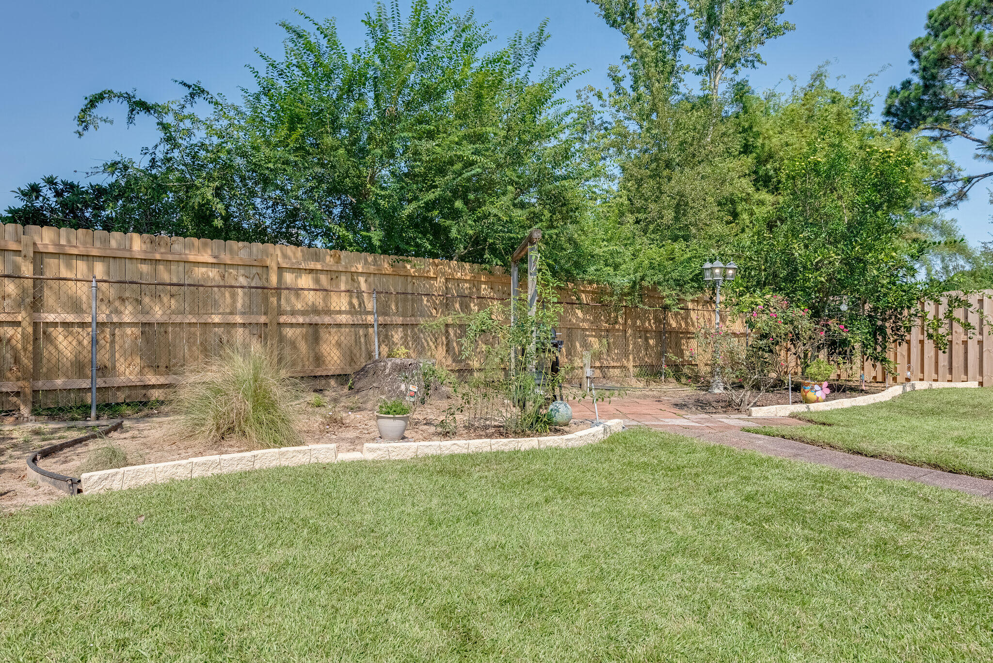 Kingsfield Courtyard - Residential