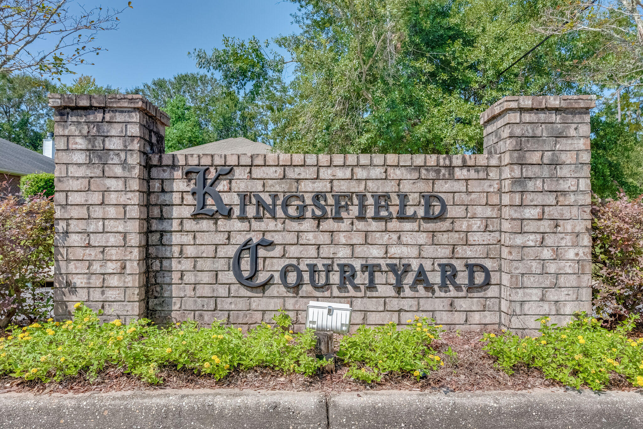 Kingsfield Courtyard - Residential