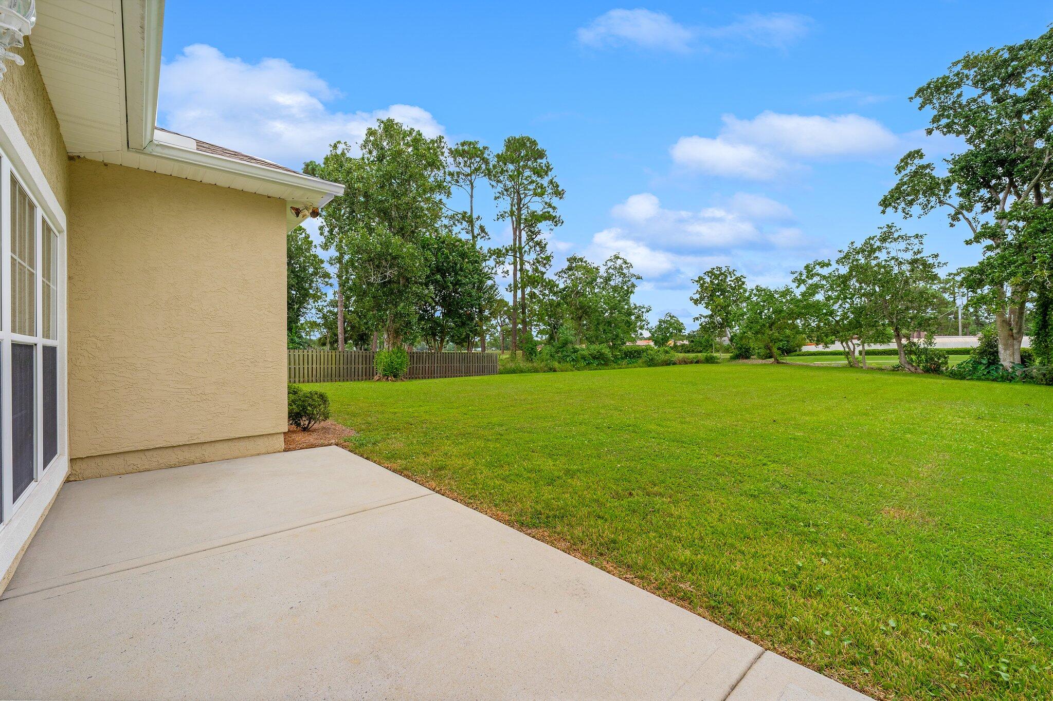 COLONY CLUB HARBOUR PH 1 - Residential