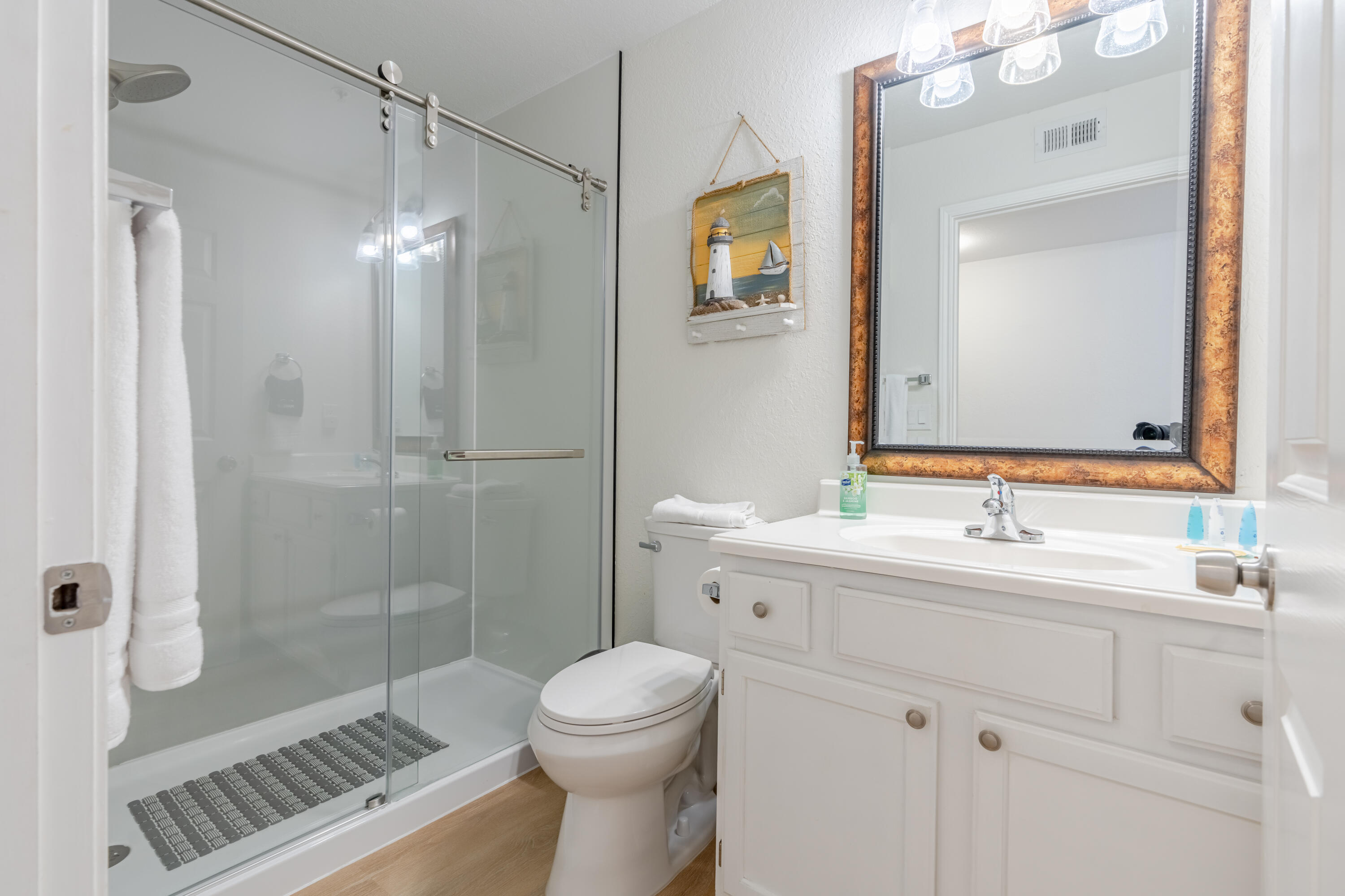 INDIAN LAKE - Residential