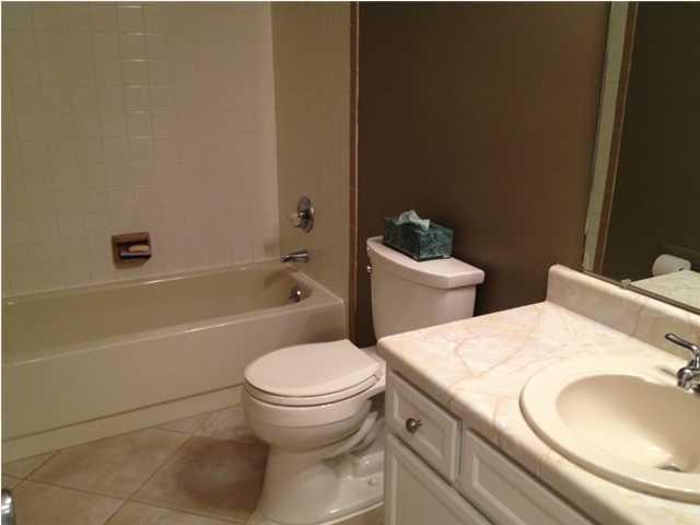 VALPARAISO PINECREST 6 - Residential