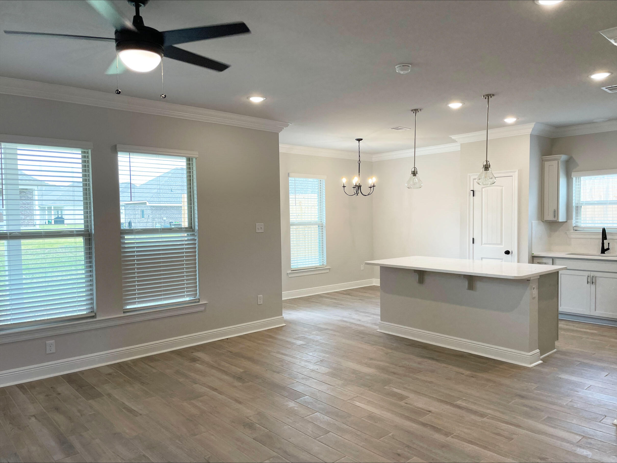 THE BLUFFS AT LAFAYETTE - Residential