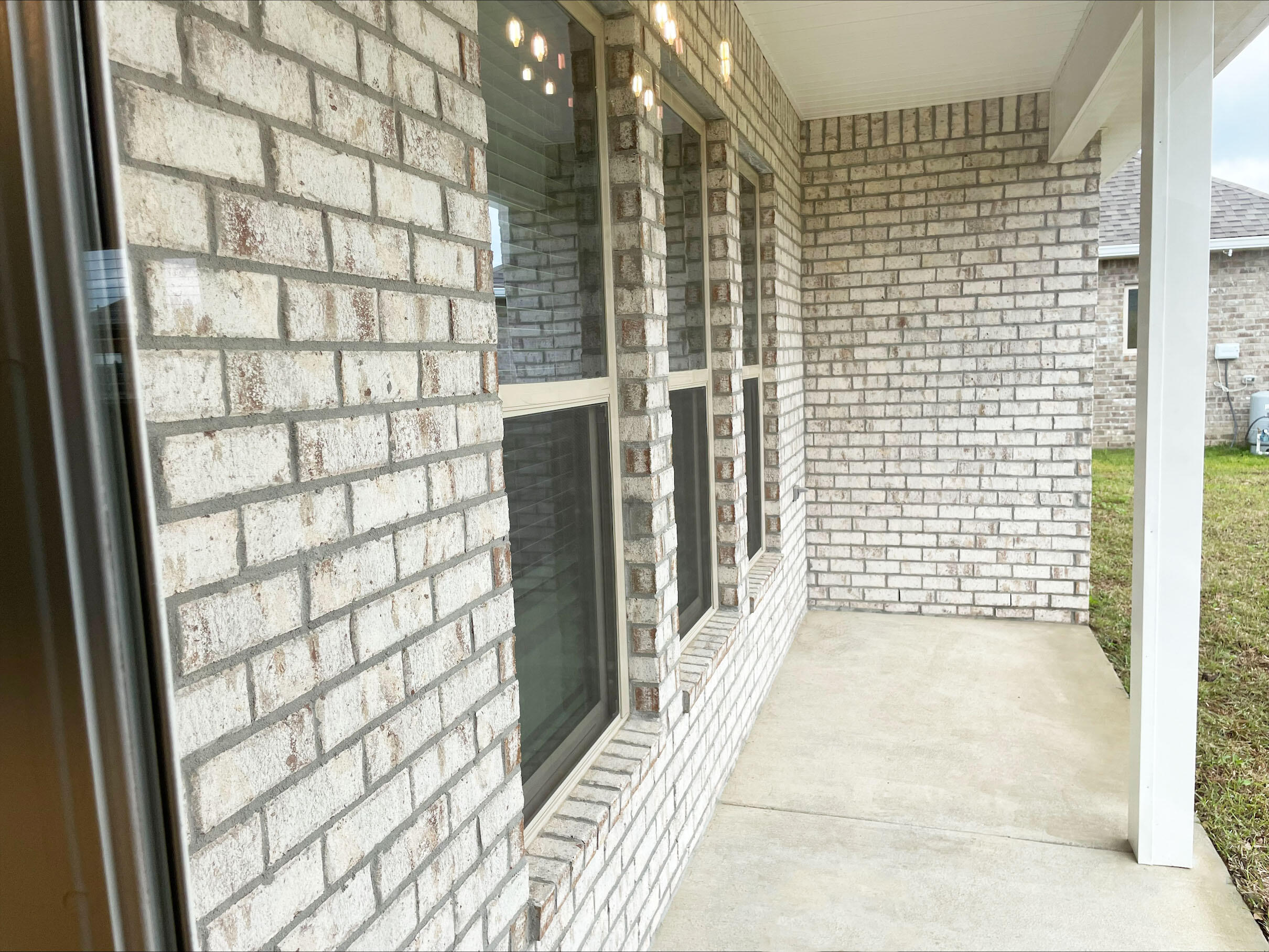 THE BLUFFS AT LAFAYETTE - Residential