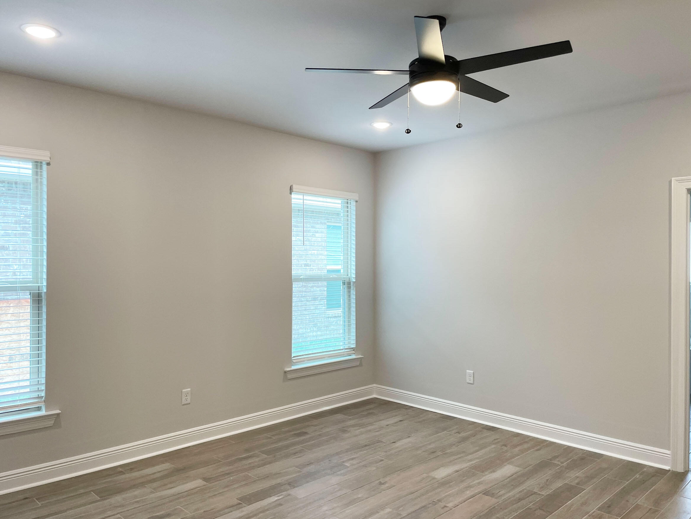 THE BLUFFS AT LAFAYETTE - Residential