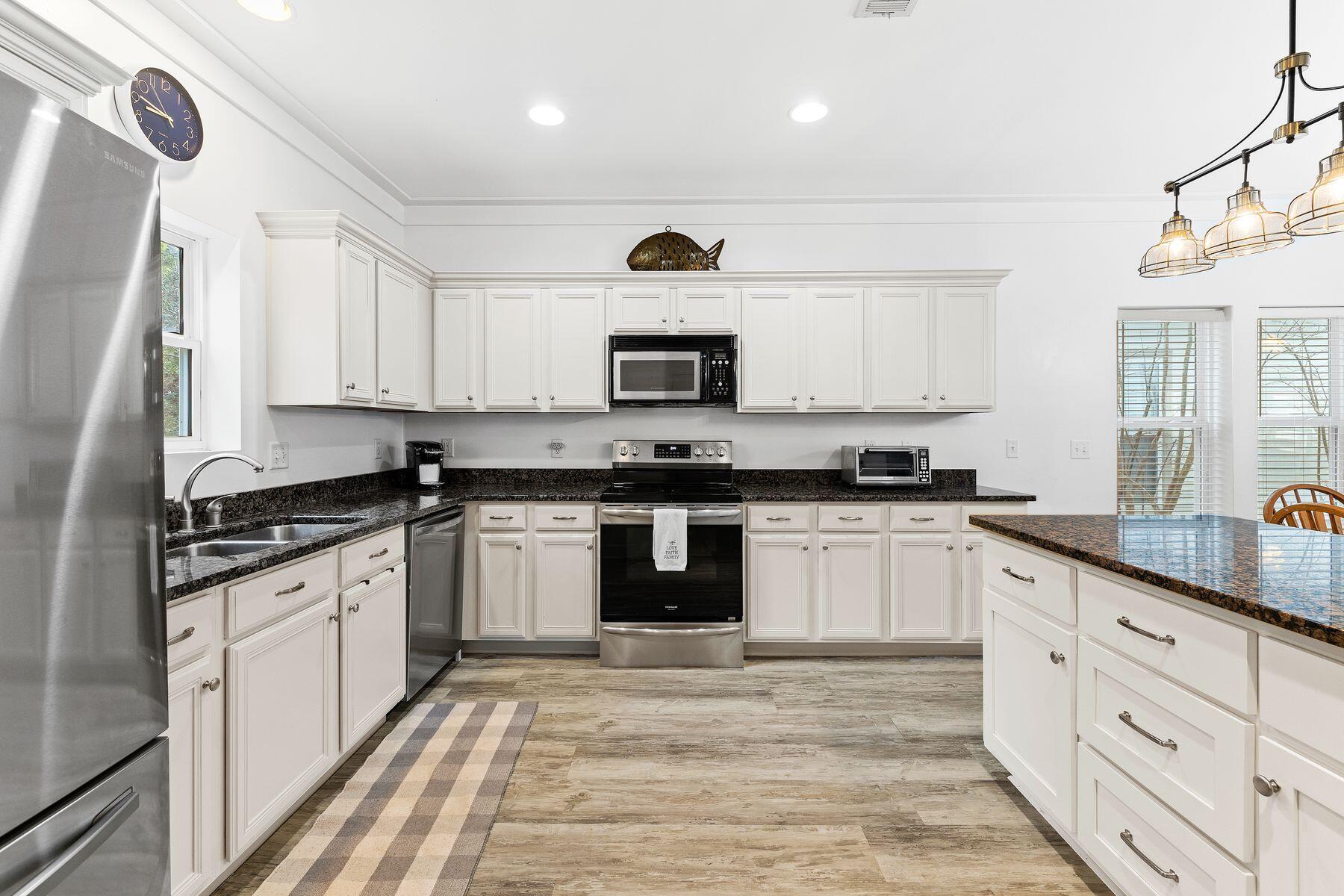 COTTAGES AT CAMP CREEK - Residential