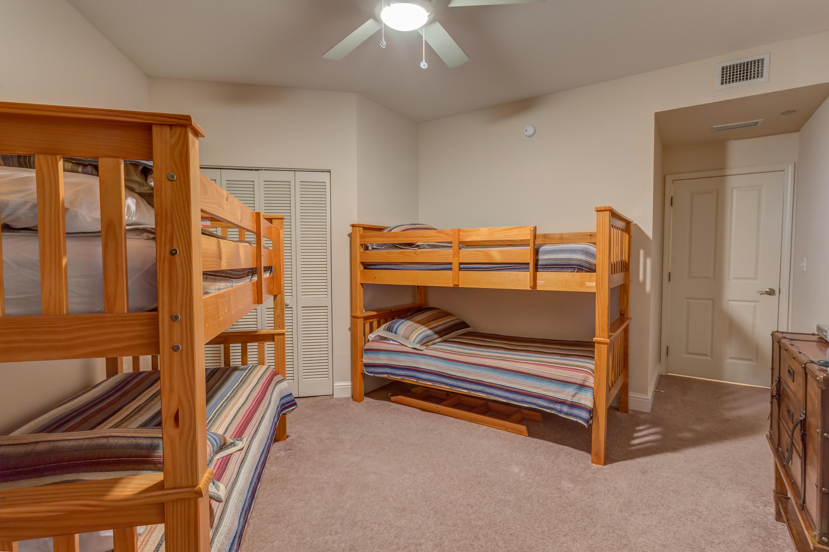 AQUA BEACHSIDE RESORT - Residential