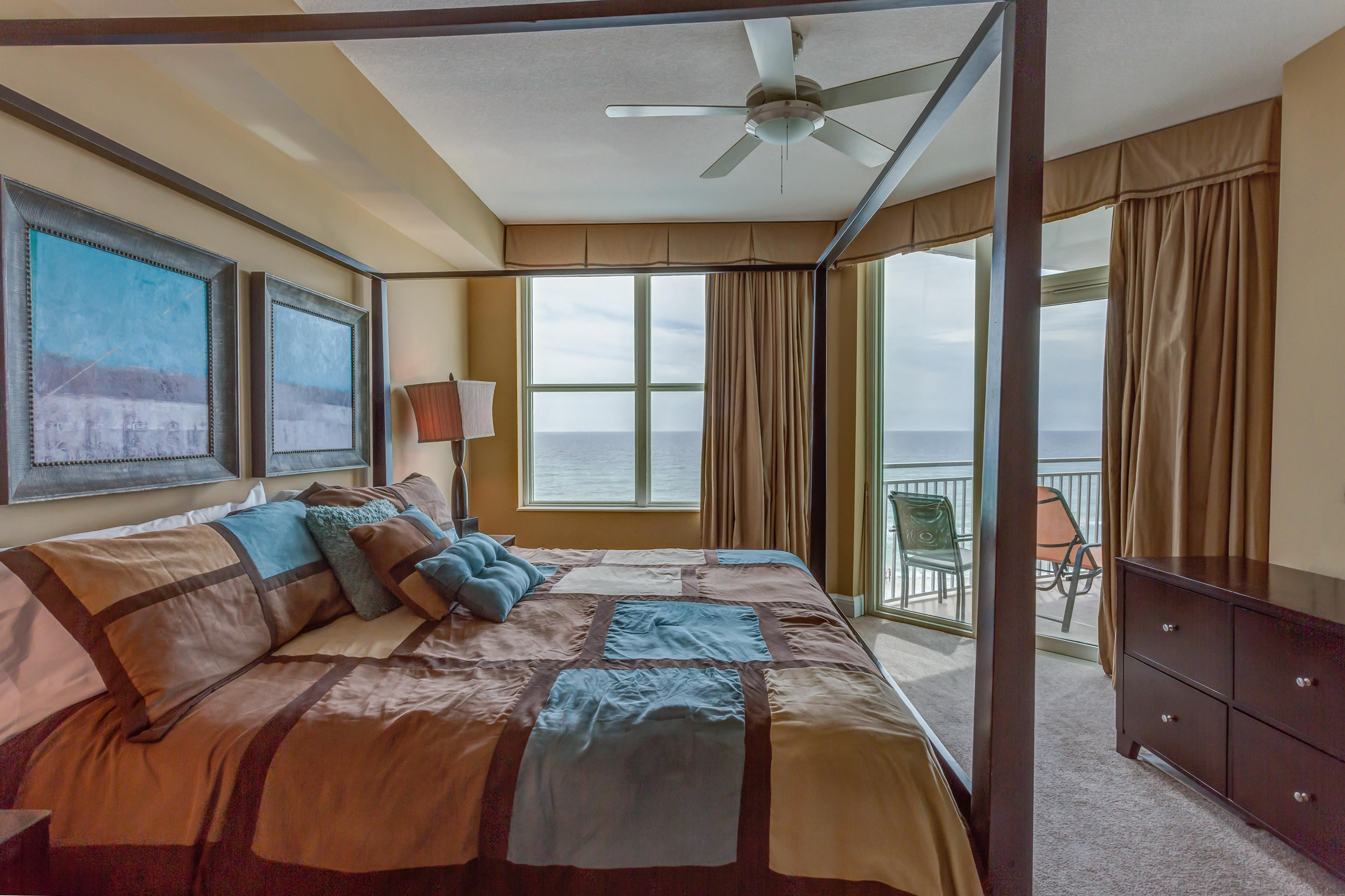 AQUA BEACHSIDE RESORT - Residential