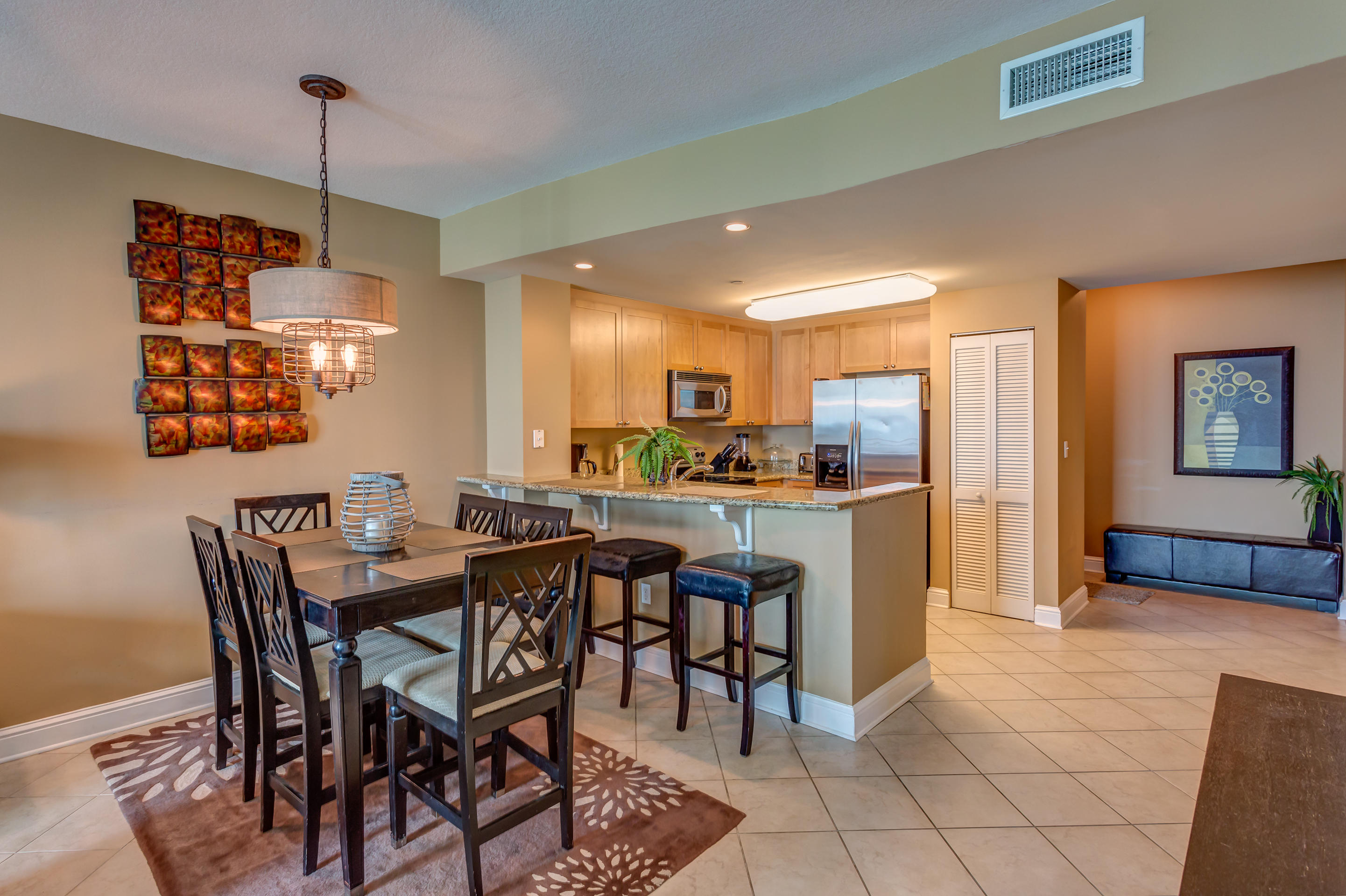 AQUA BEACHSIDE RESORT - Residential