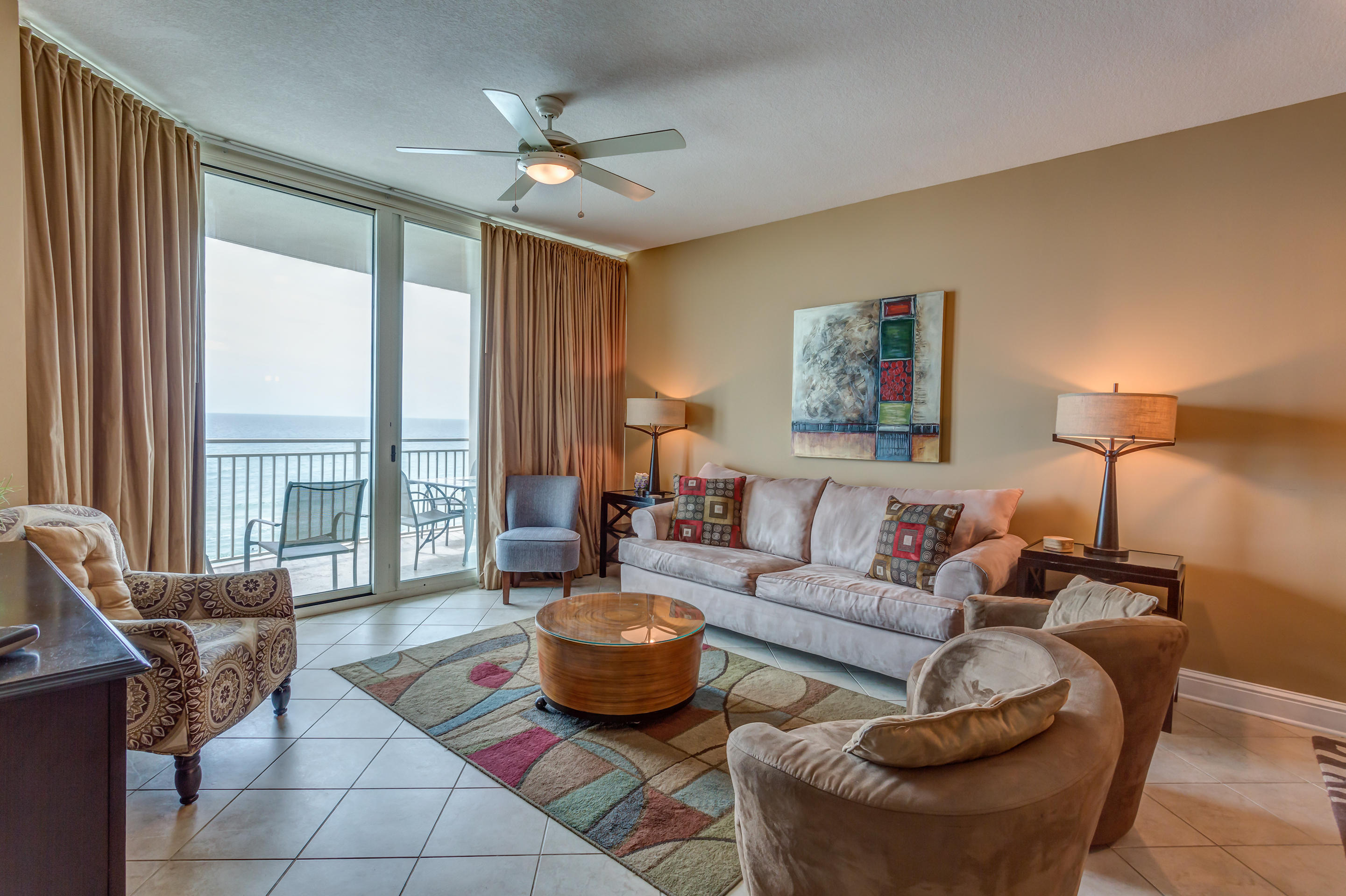 AQUA BEACHSIDE RESORT - Residential