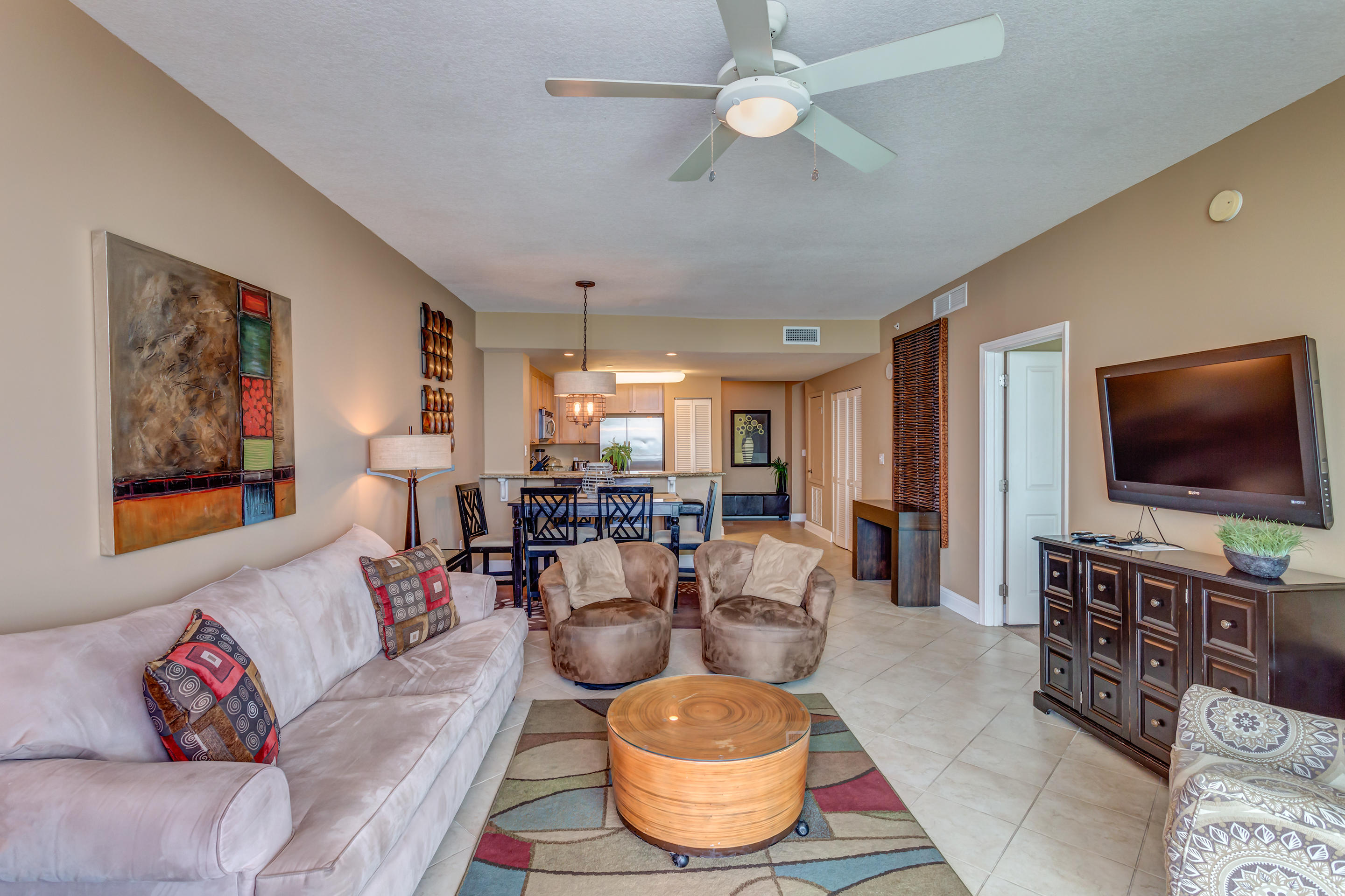 AQUA BEACHSIDE RESORT - Residential