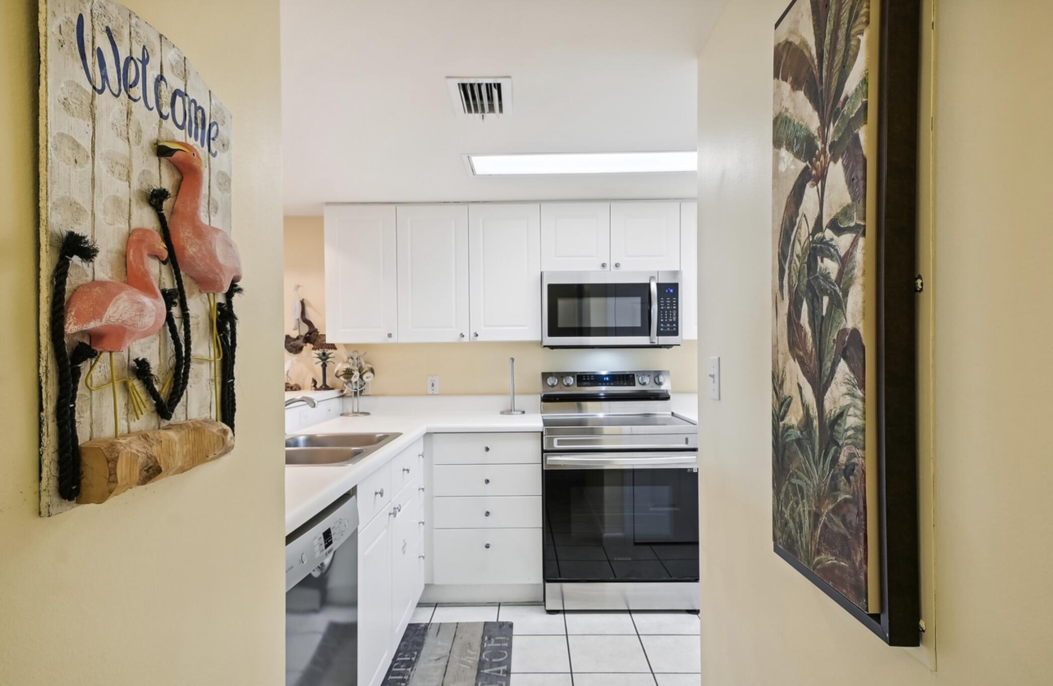 SEACREST CONDOMINIUMS - Residential