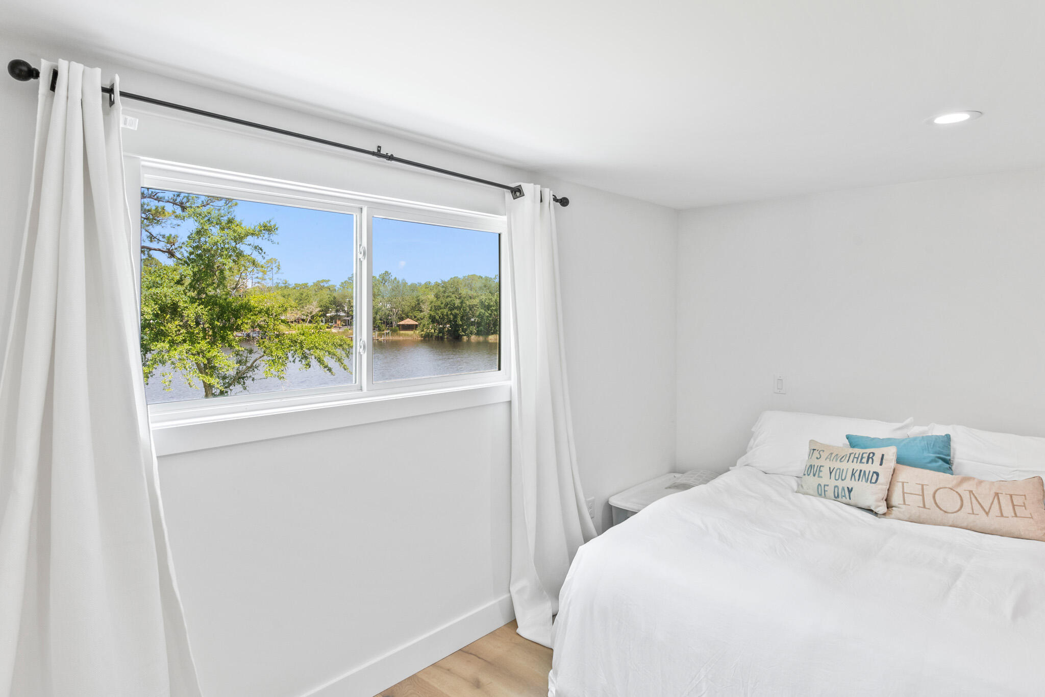 LAIRDS 2ND ADDN - Residential