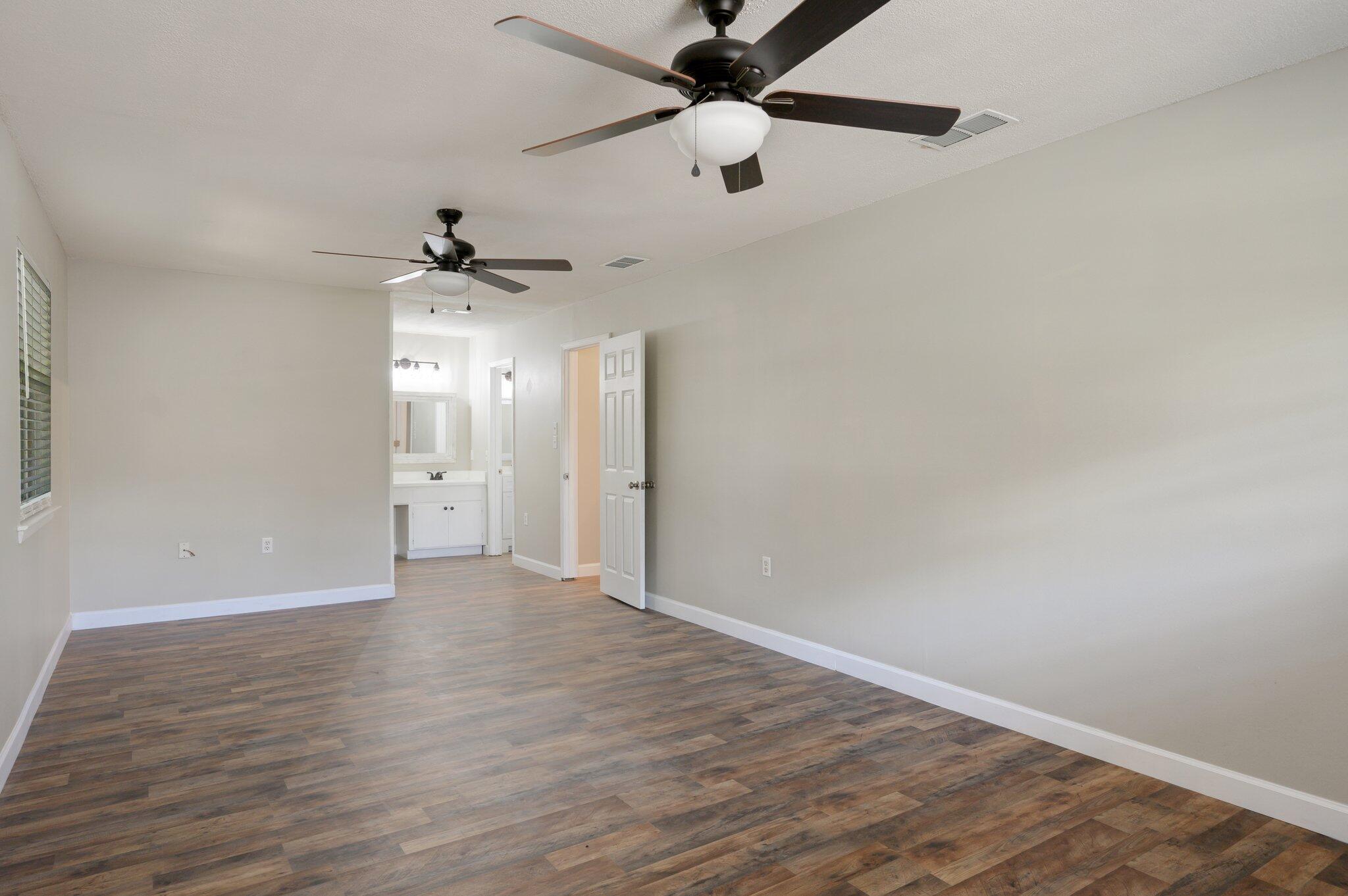 RAINTREE ESTATES UNIT 1 - Residential