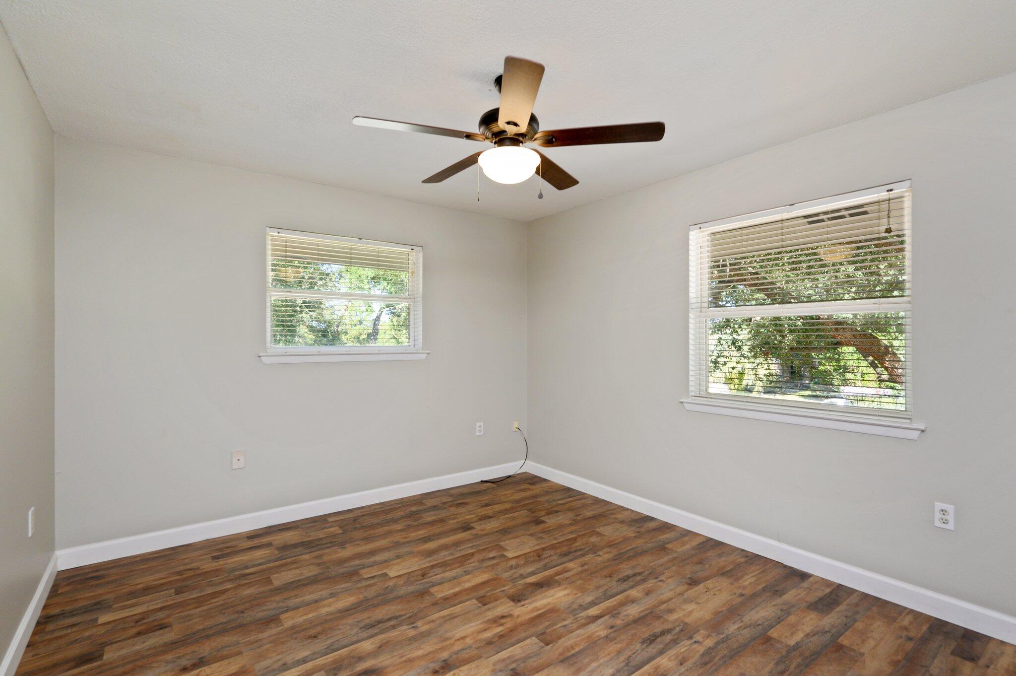 RAINTREE ESTATES UNIT 1 - Residential