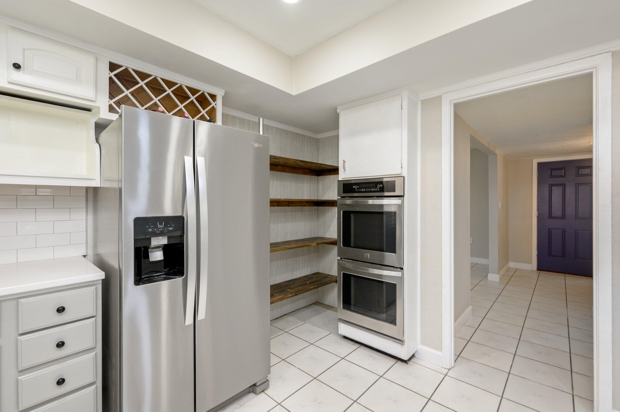 RAINTREE ESTATES UNIT 1 - Residential