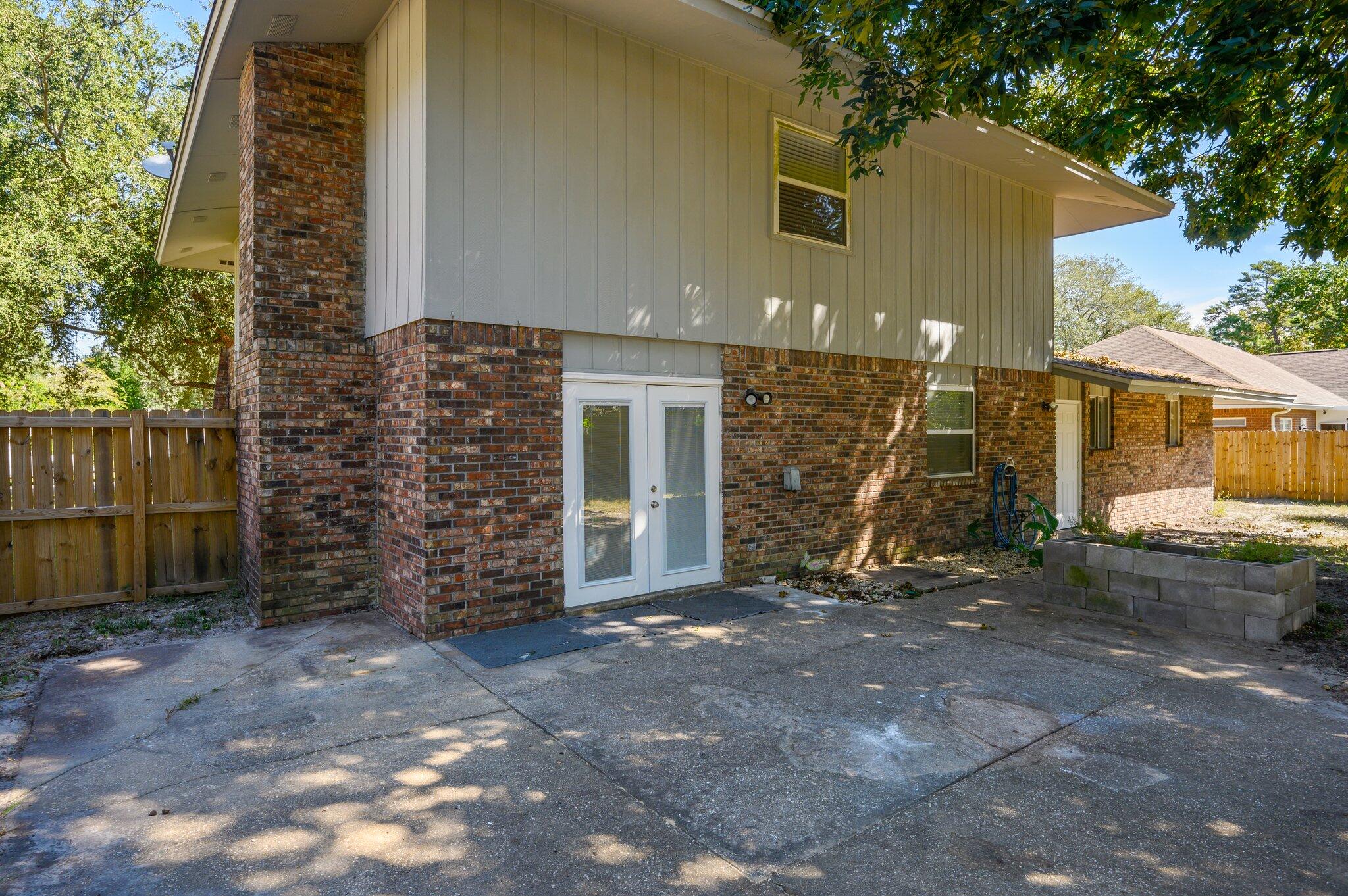 RAINTREE ESTATES UNIT 1 - Residential