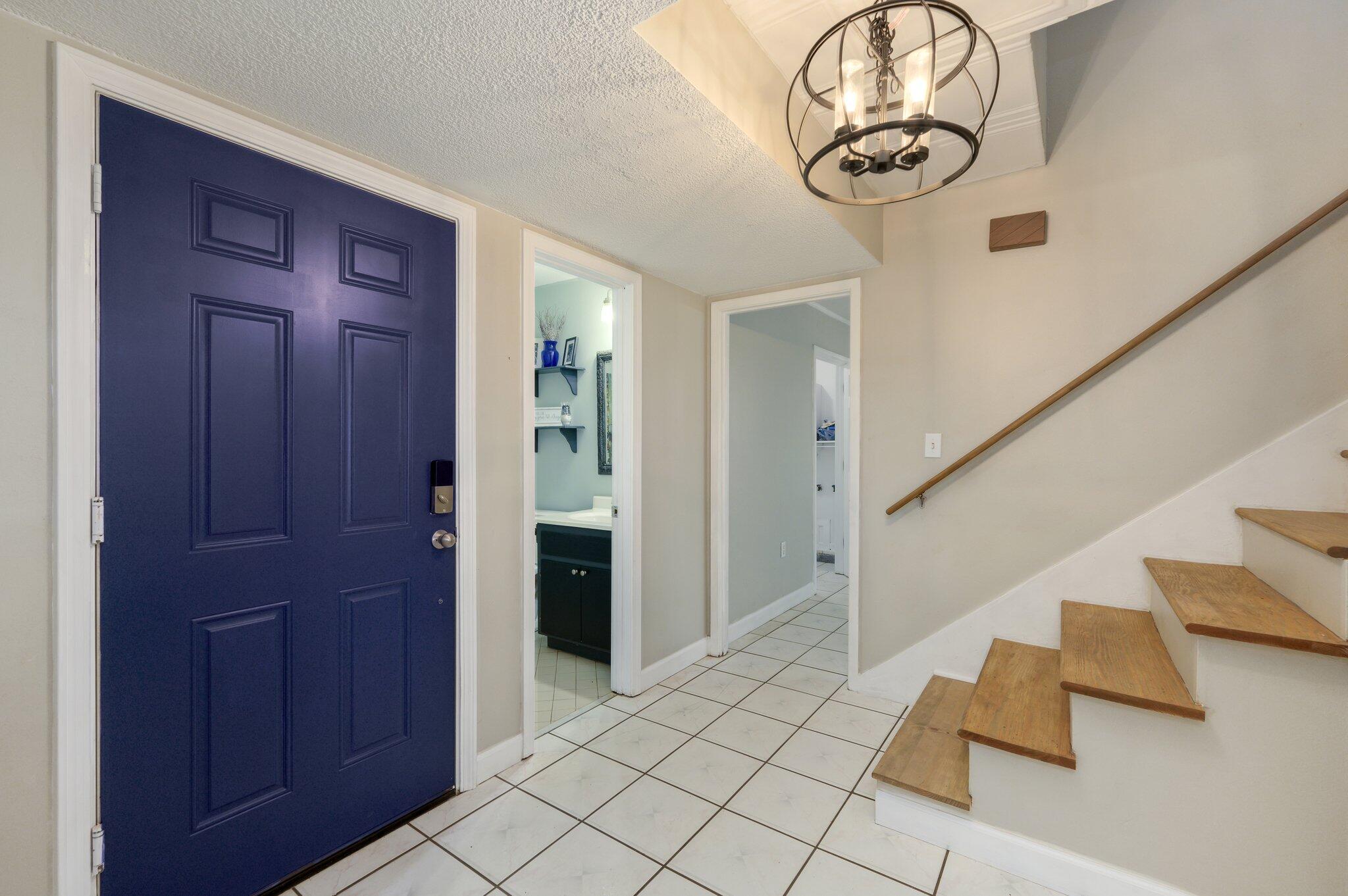 RAINTREE ESTATES UNIT 1 - Residential