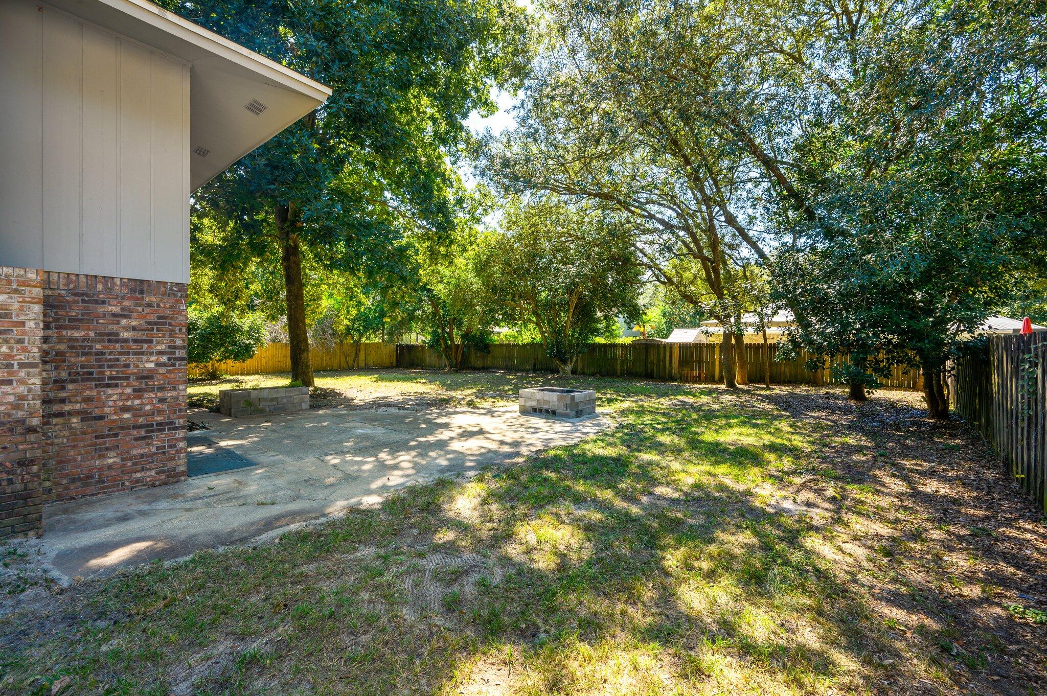 RAINTREE ESTATES UNIT 1 - Residential