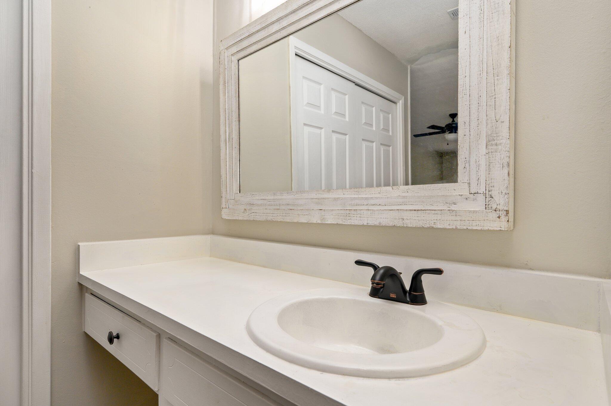 RAINTREE ESTATES UNIT 1 - Residential