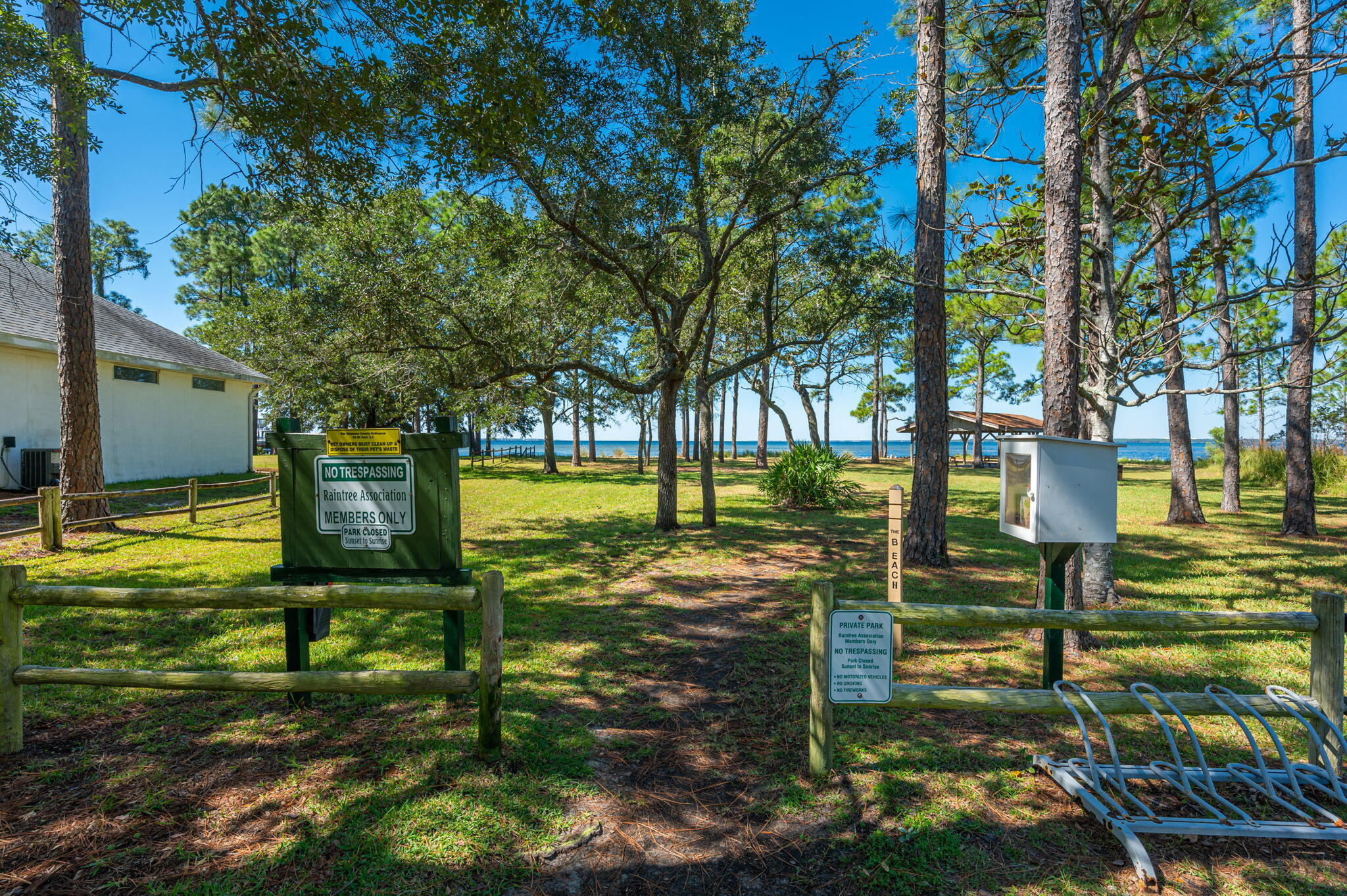 RAINTREE ESTATES UNIT 1 - Residential