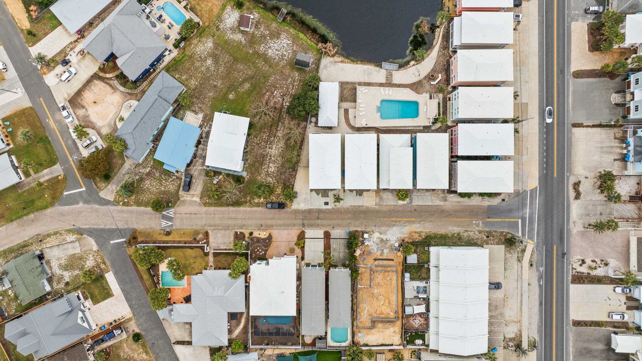 RIVIERA BEACH - Residential