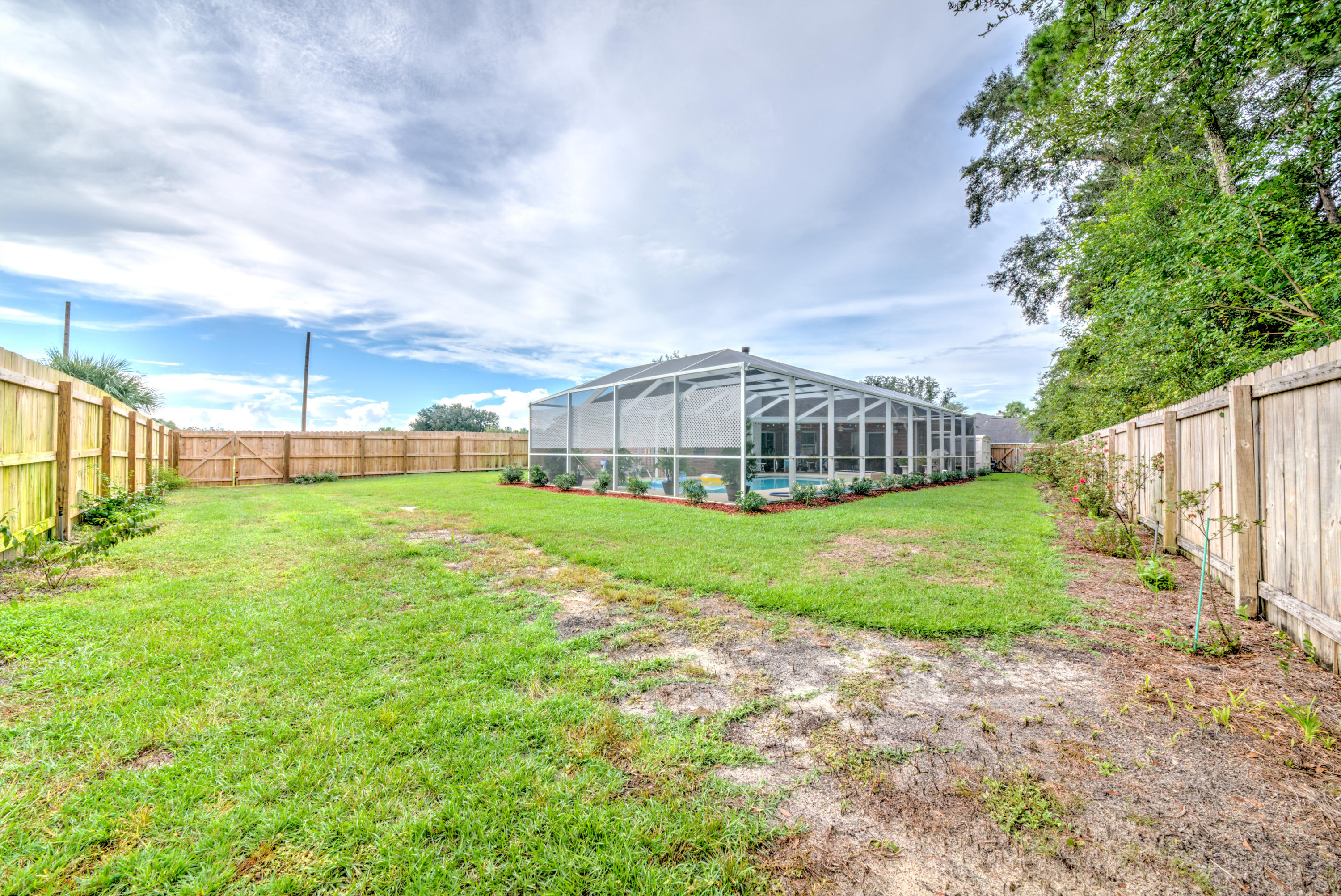 HIDDEN CREEK ESTATES AT HOLLEY BY THE SEA - Residential