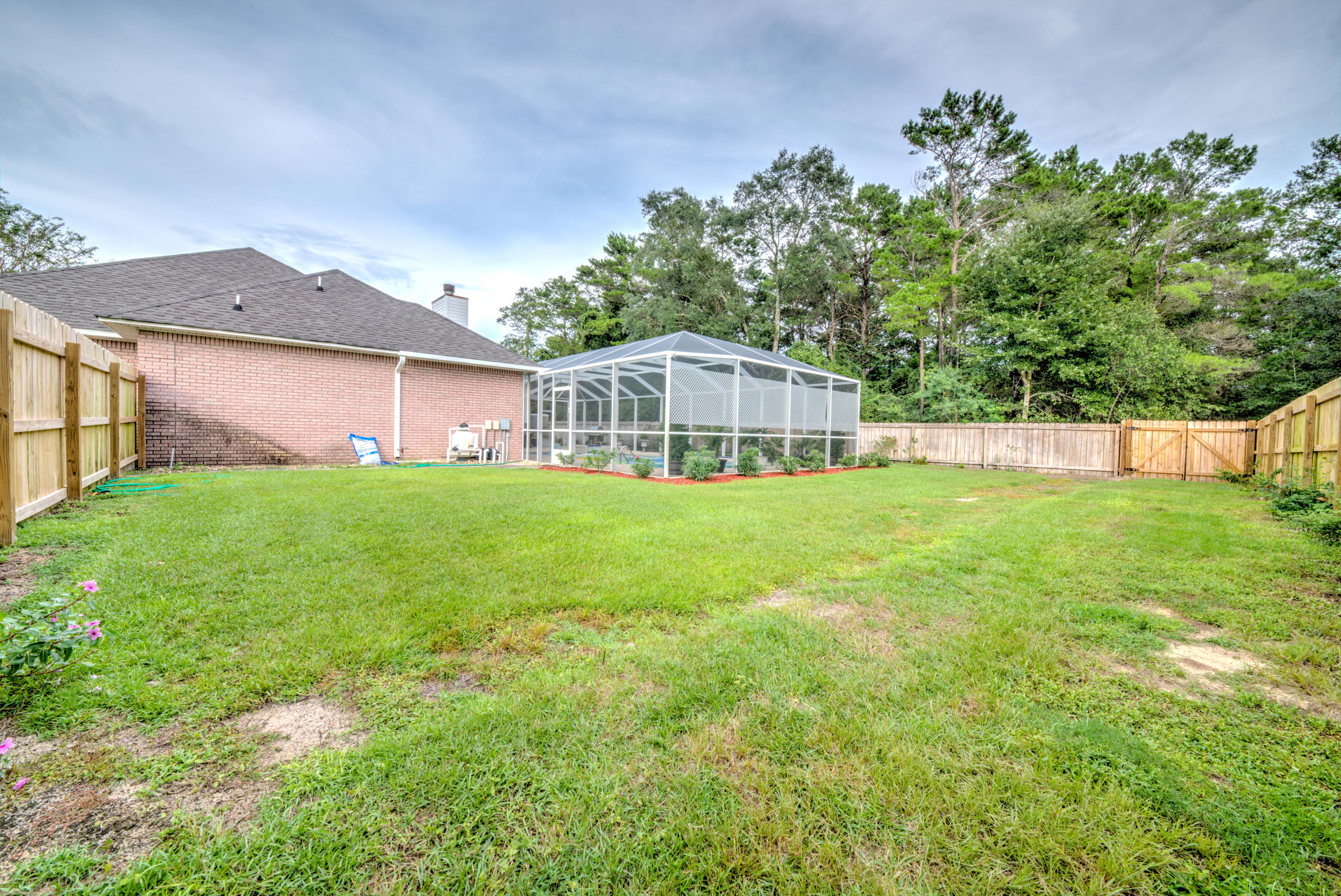 HIDDEN CREEK ESTATES AT HOLLEY BY THE SEA - Residential