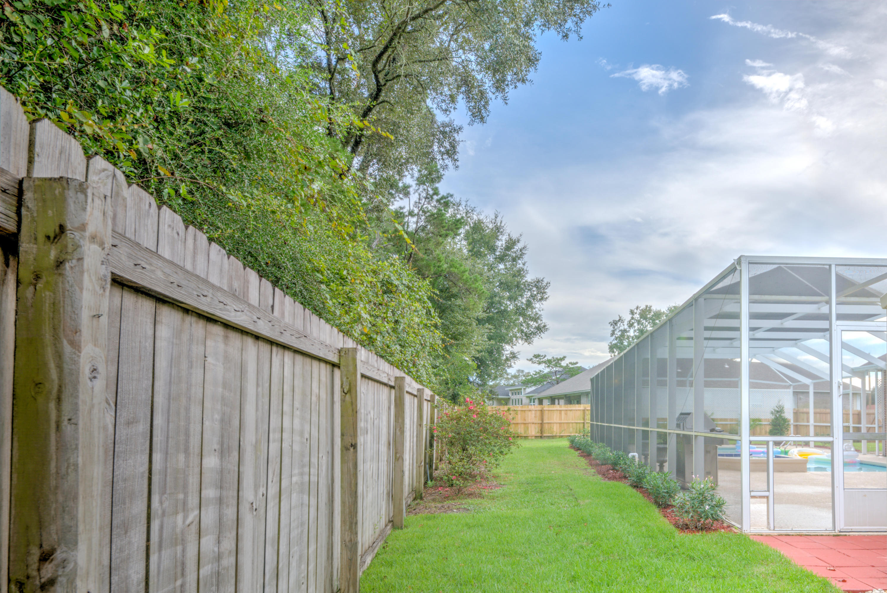 HIDDEN CREEK ESTATES AT HOLLEY BY THE SEA - Residential