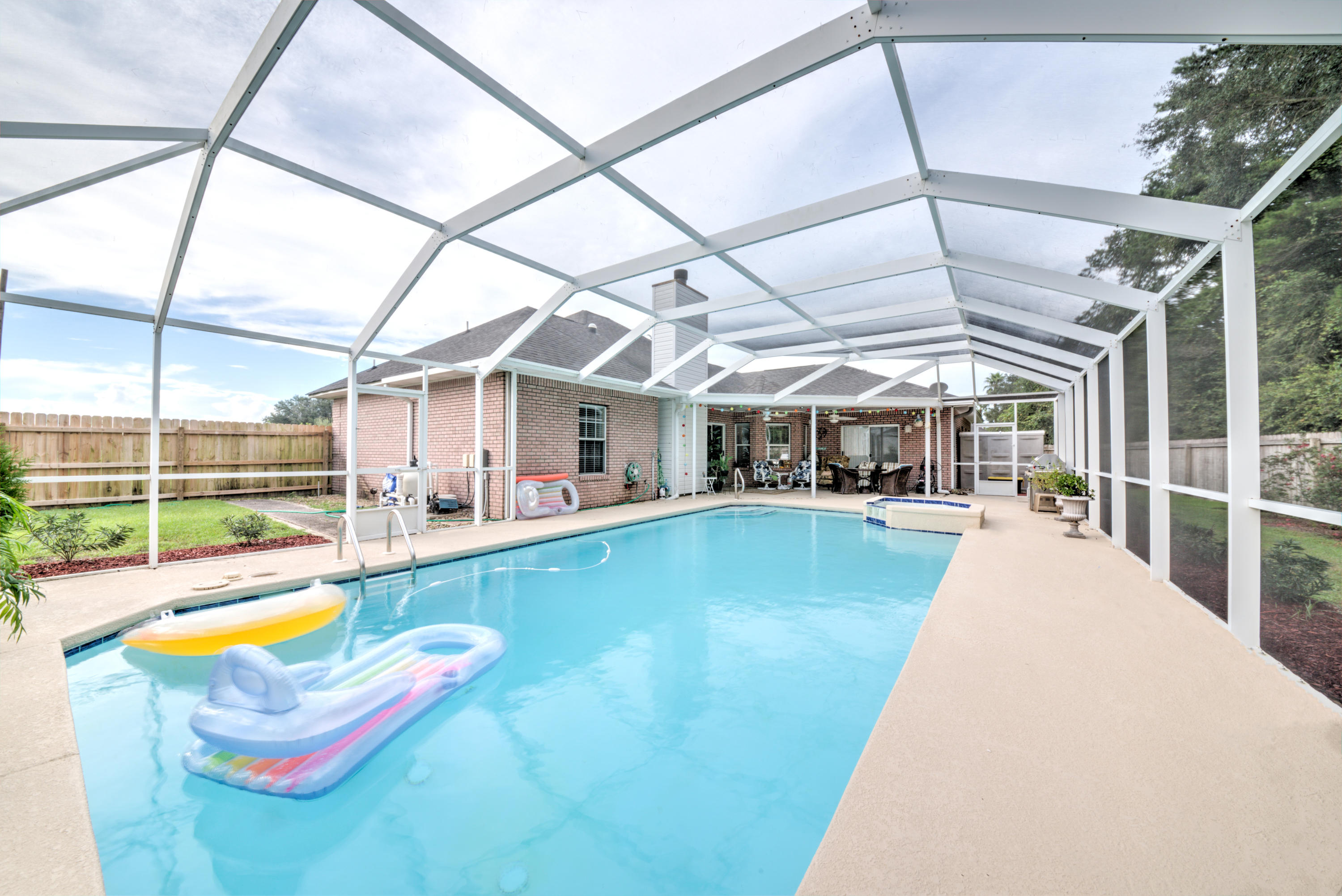 HIDDEN CREEK ESTATES AT HOLLEY BY THE SEA - Residential