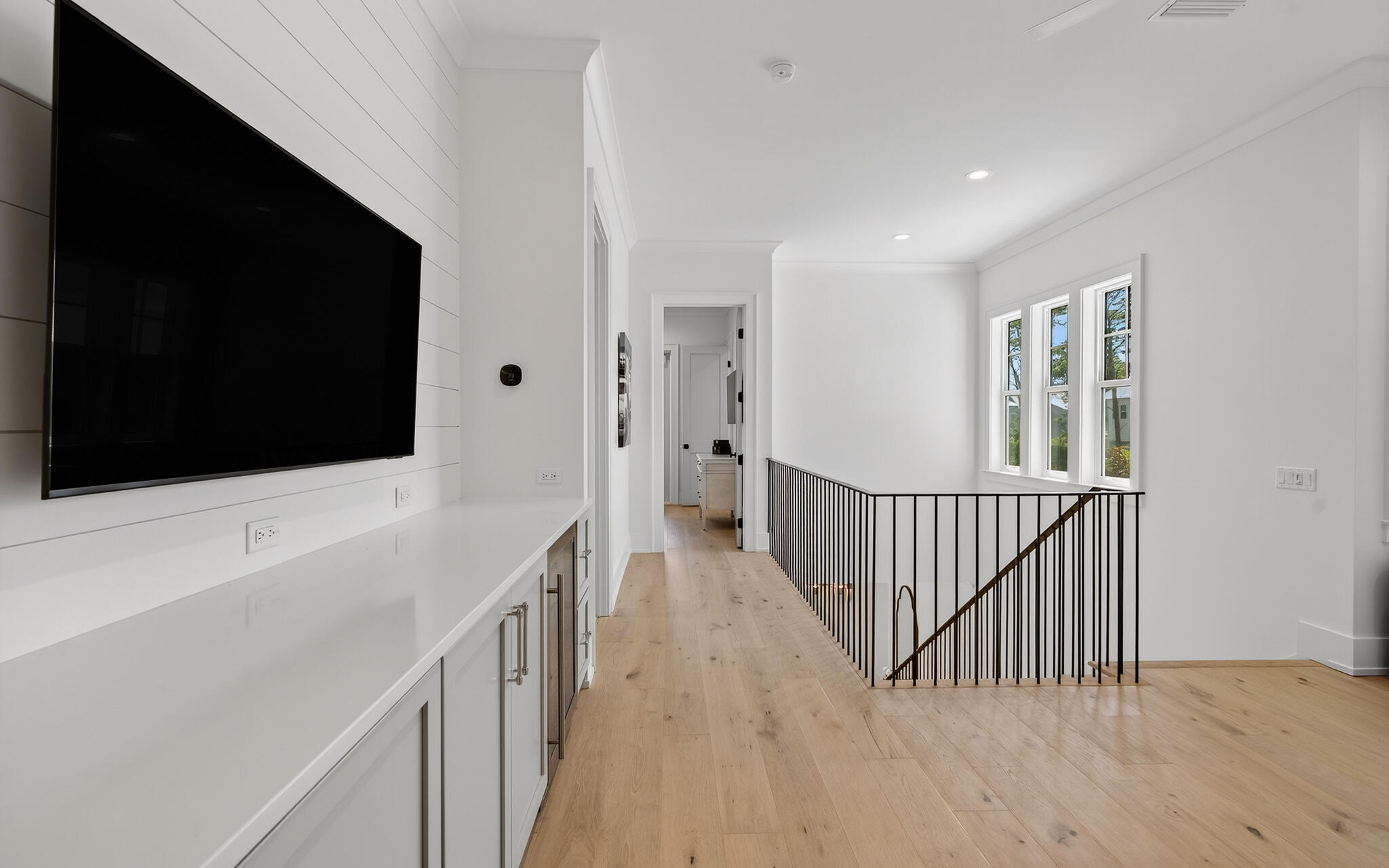 LAKESIDE AT BLUE MOUNTAIN BEACH - Residential