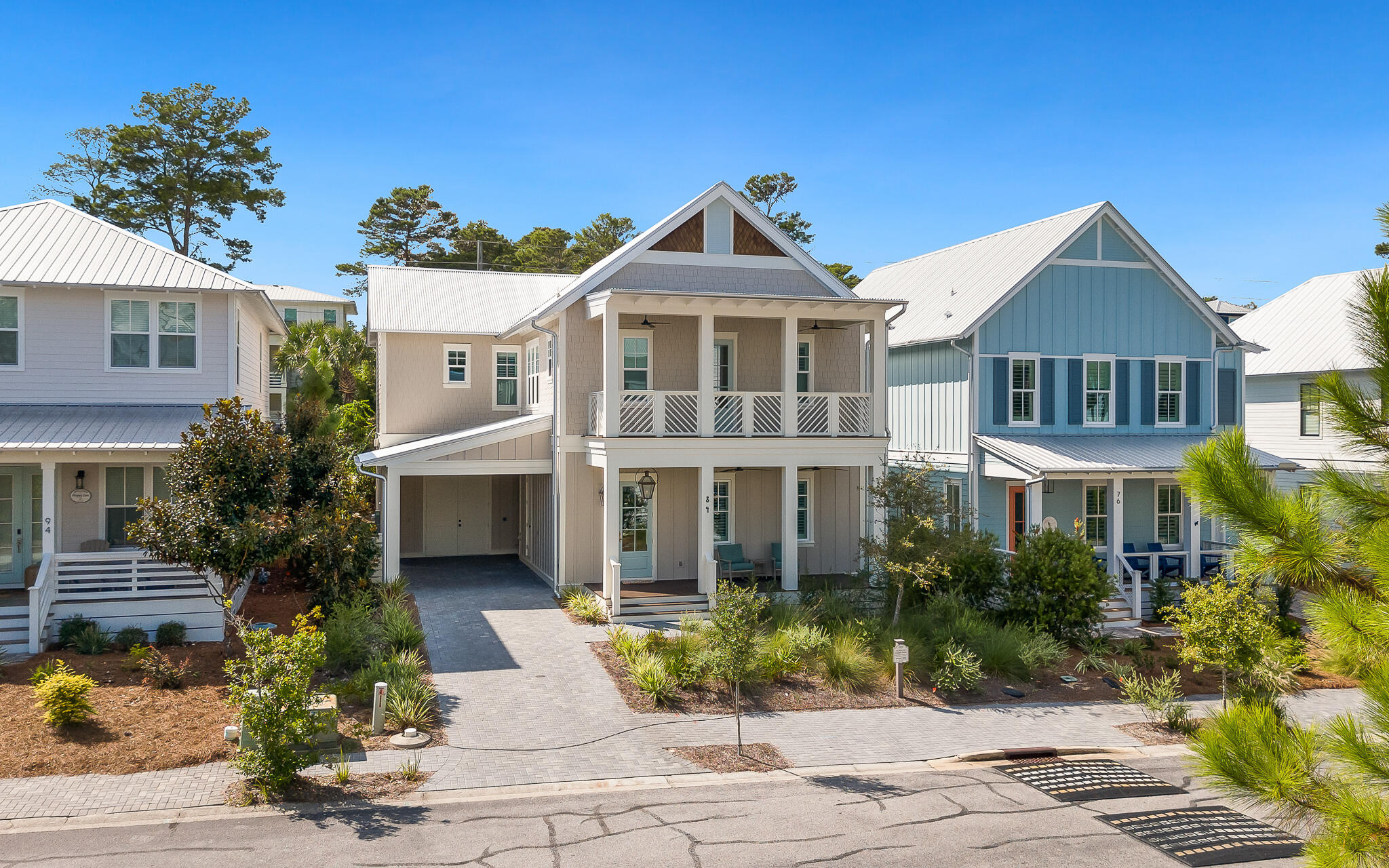 LAKESIDE AT BLUE MOUNTAIN BEACH - Residential