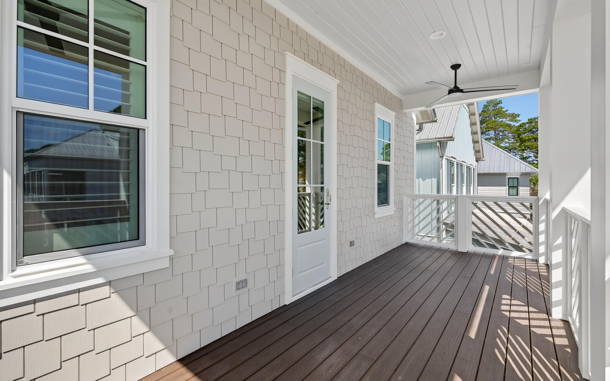 LAKESIDE AT BLUE MOUNTAIN BEACH - Residential